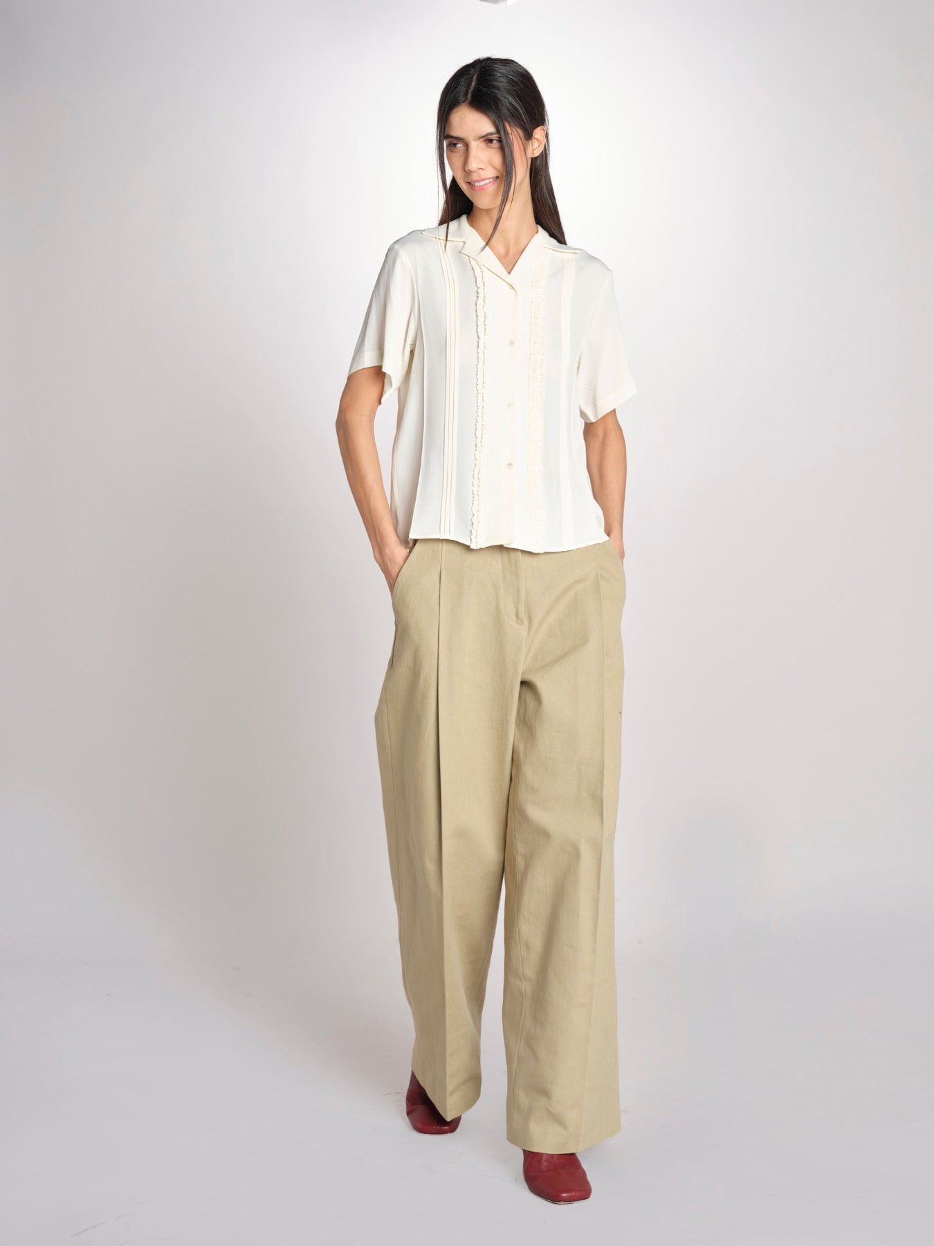 pantalone in canvas con pinces B042-02152-1186 KAKI CHIARO n21 