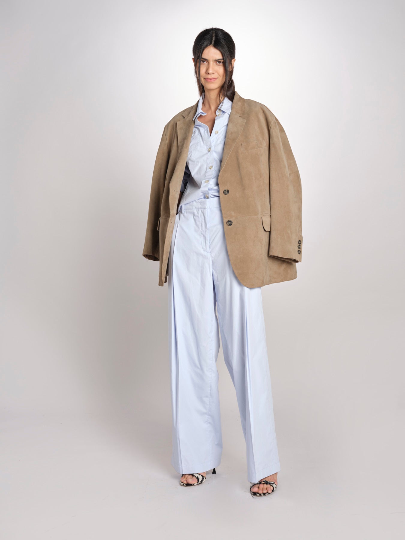 pantalone con pinces in popeline B043-0187-6311 CELESTE n21 