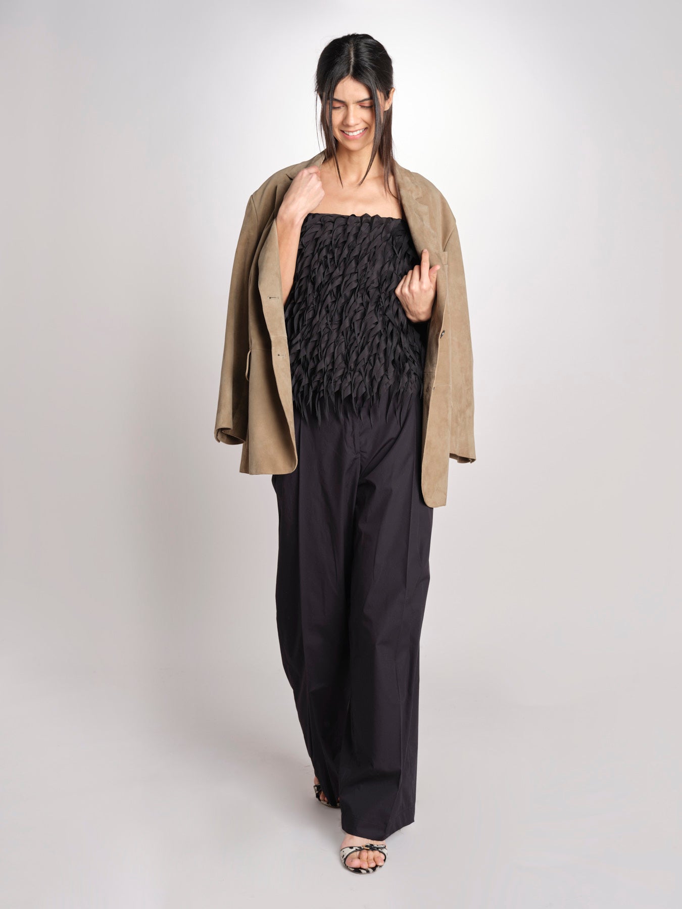 pantalone con pinces in popeline B043-0187-9000 NERO n21 