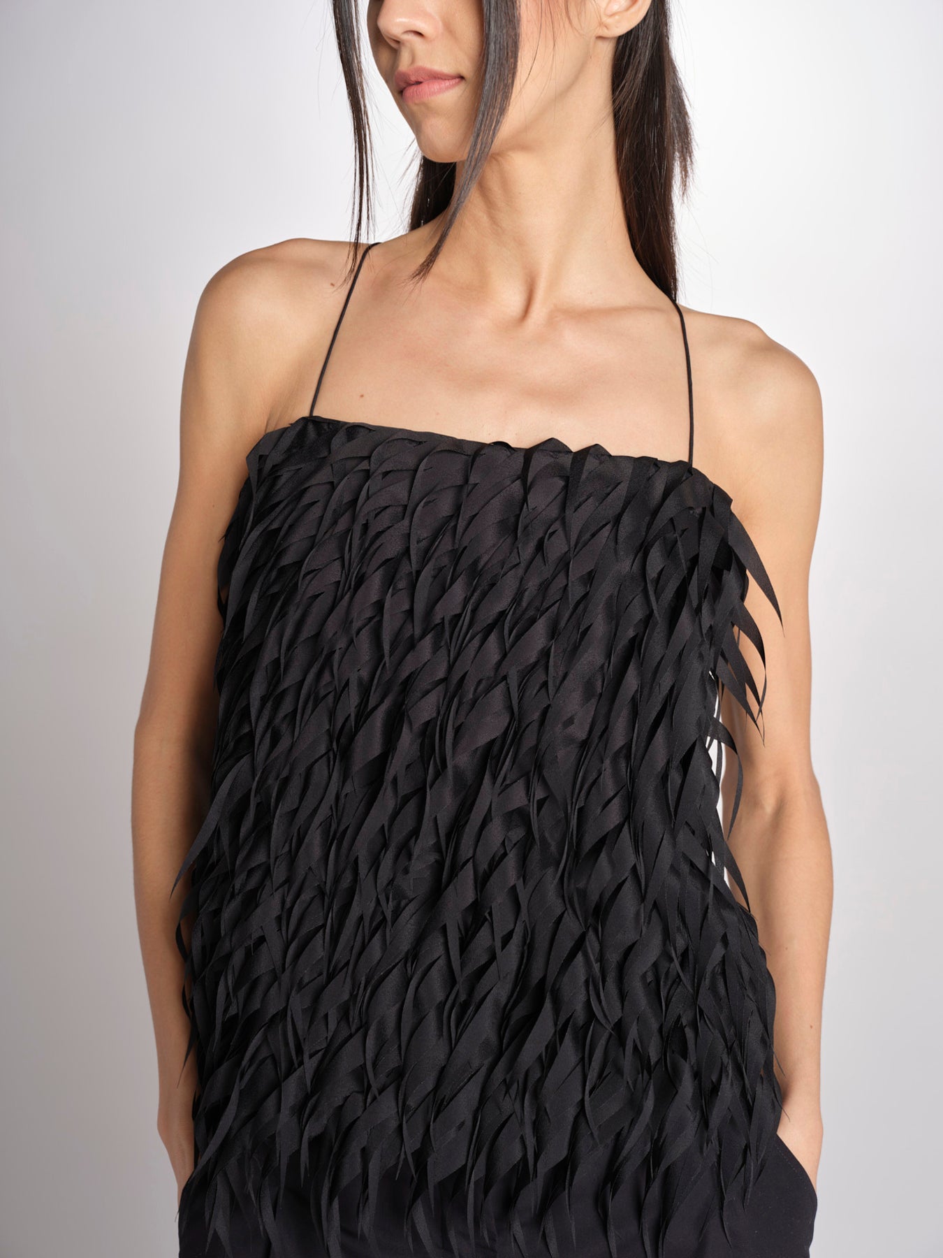 Top con piume laserate T011-5336-9000 NERO n21 