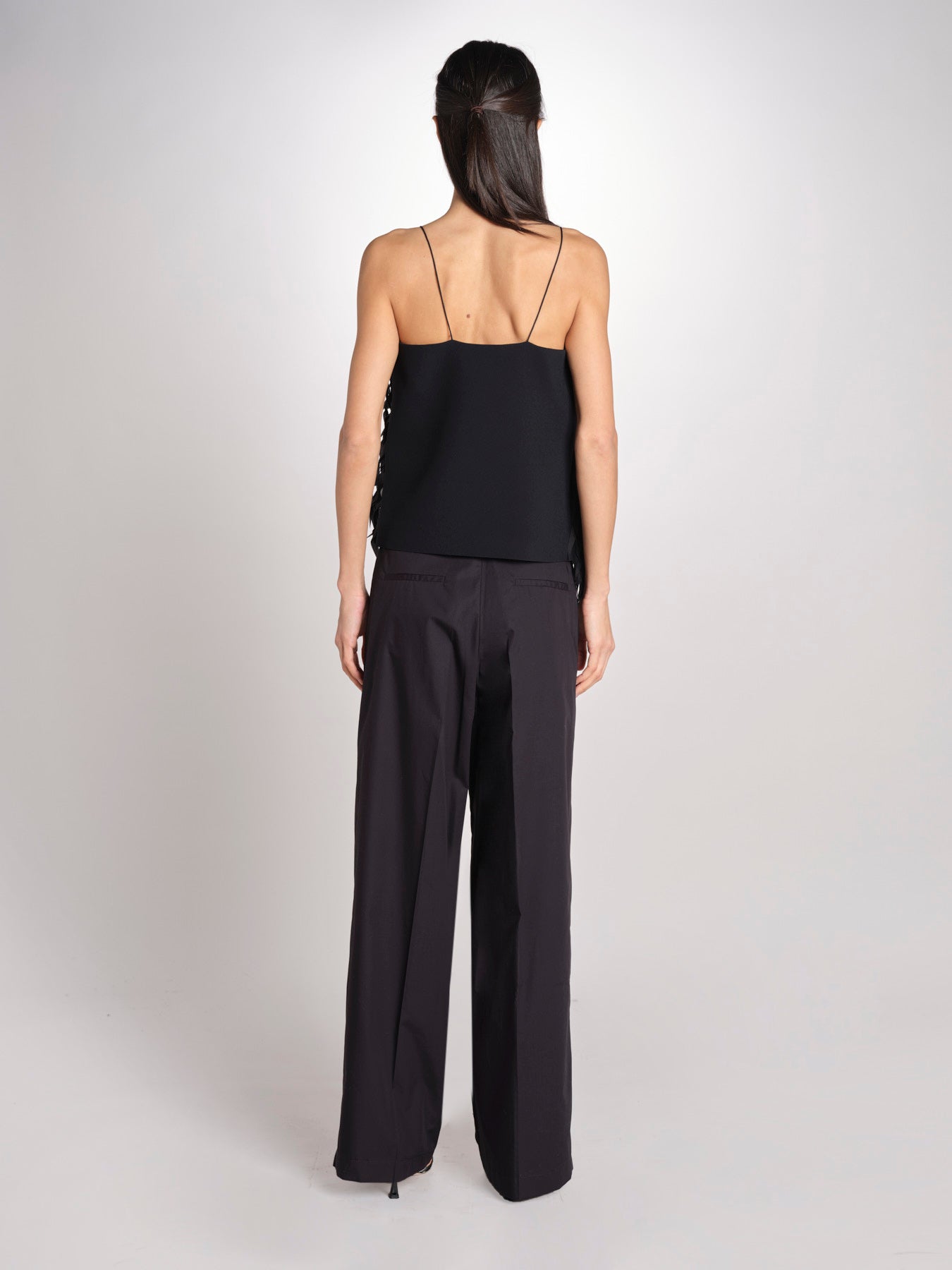 Top con piume laserate T011-5336-9000 NERO n21 