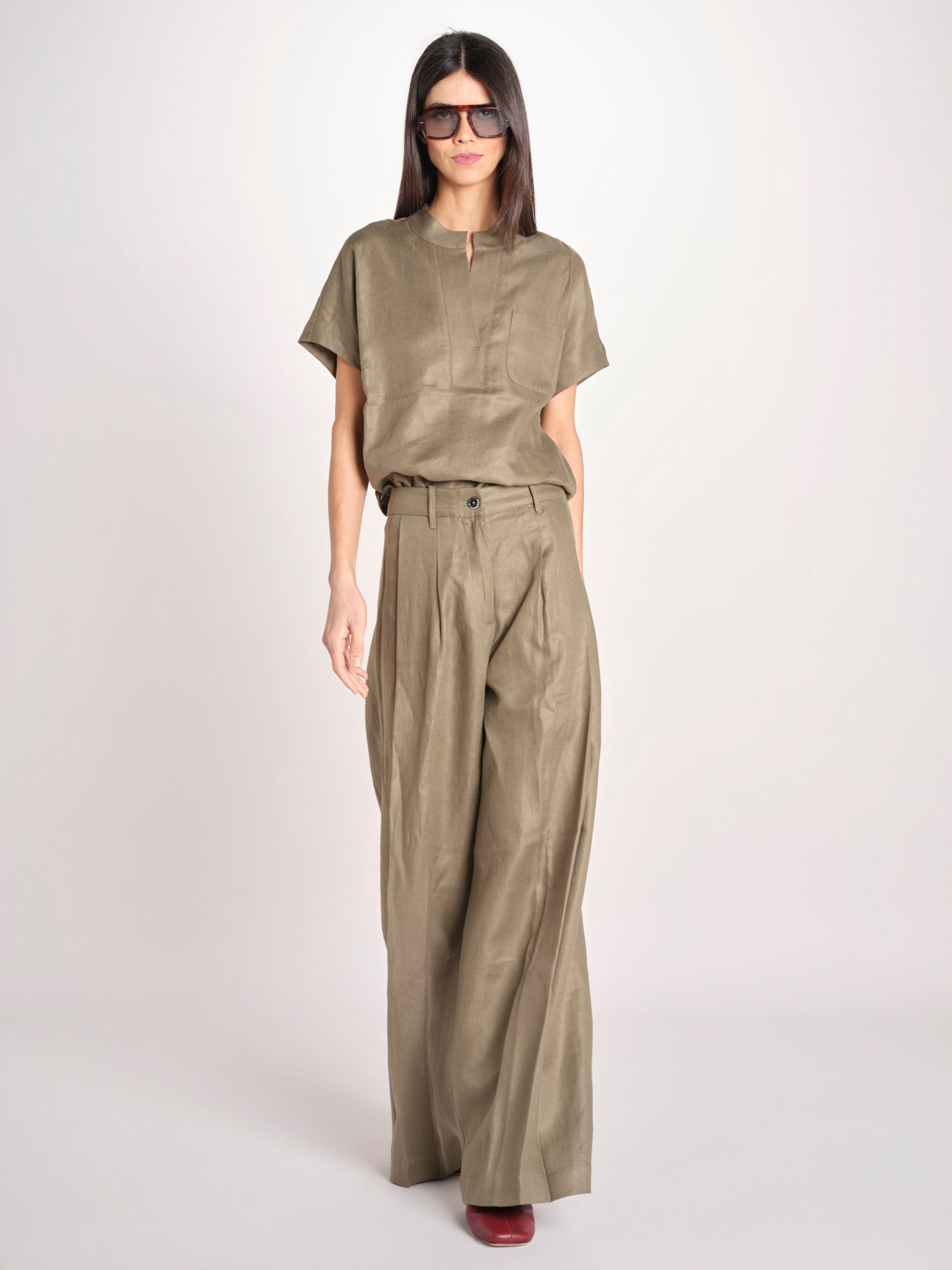 pantalone in lino con pinces PETRA PE98 OLIVA nine in the morning 