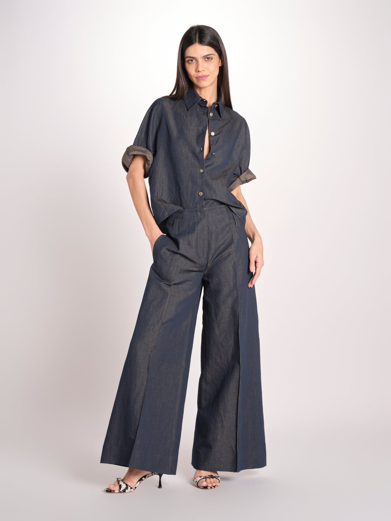 camicia in denim leggero BILYA 33119 356 606 quelledue 