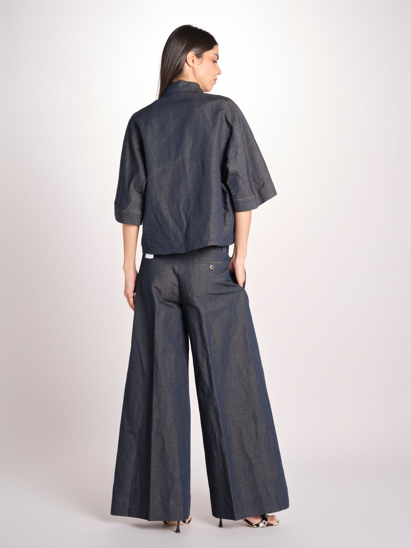 camicia in denim leggero BILYA 33119 356 606 quelledue 