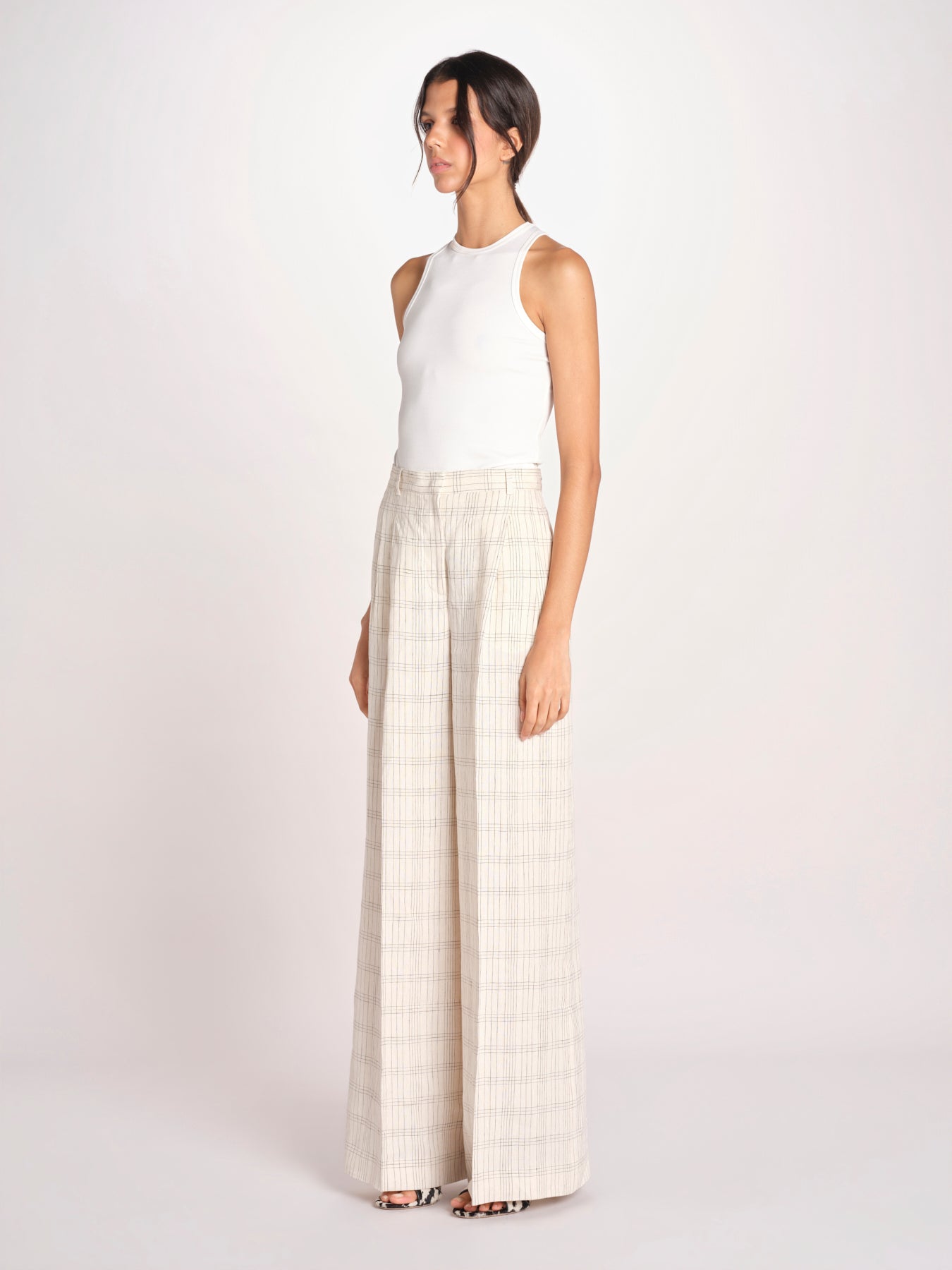 pantalone lino MONIQUE 689 10047 7 quelledue 