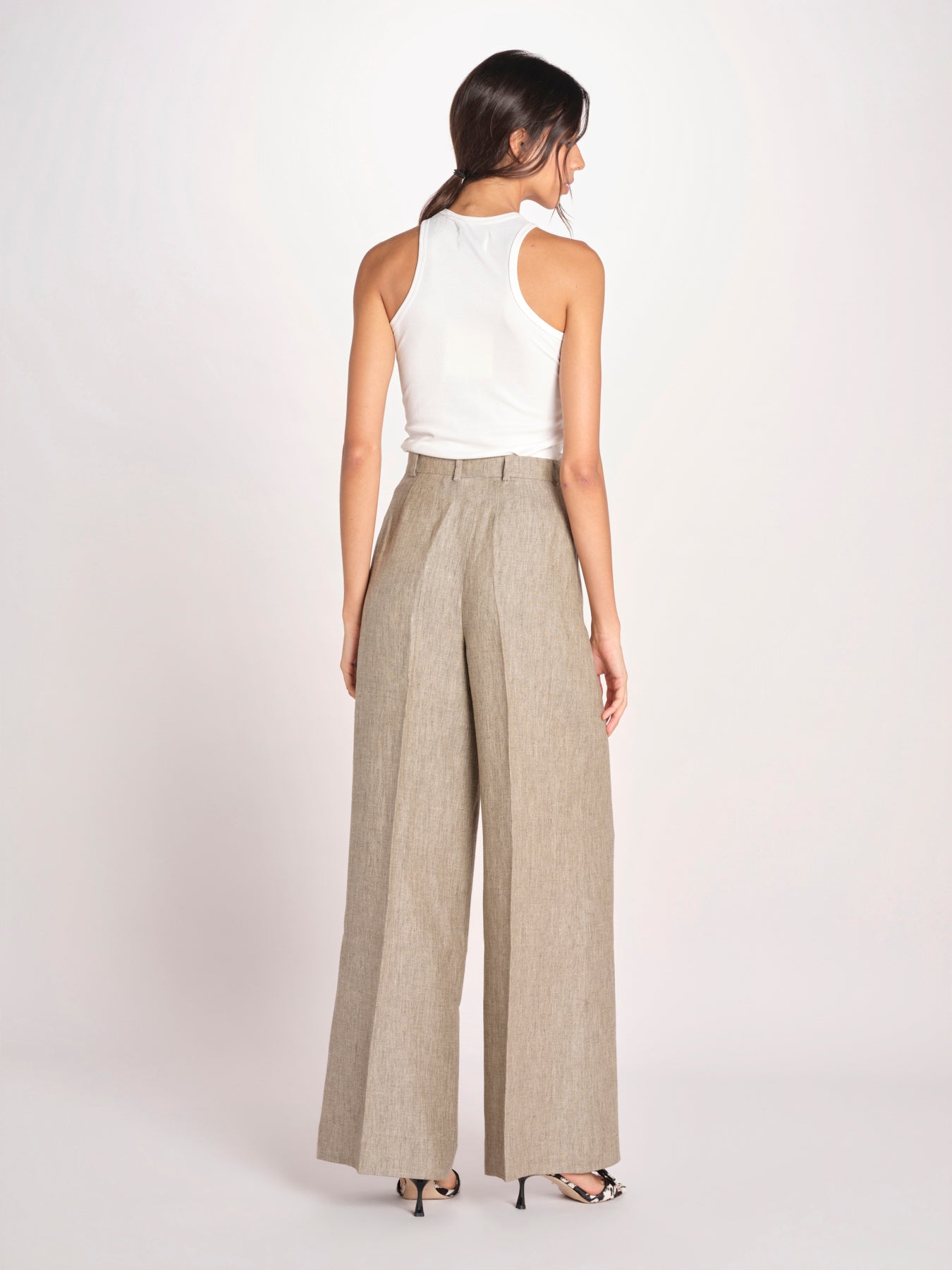 pantalone con due pinces MONIQUE 689 503 26 MORO quelledue 