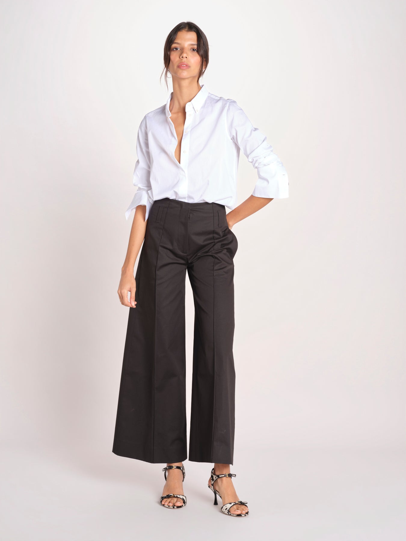 pantalone largo con nervature ORIANA 540 54 3 NERO quelledue 