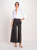 pantalone largo con nervature