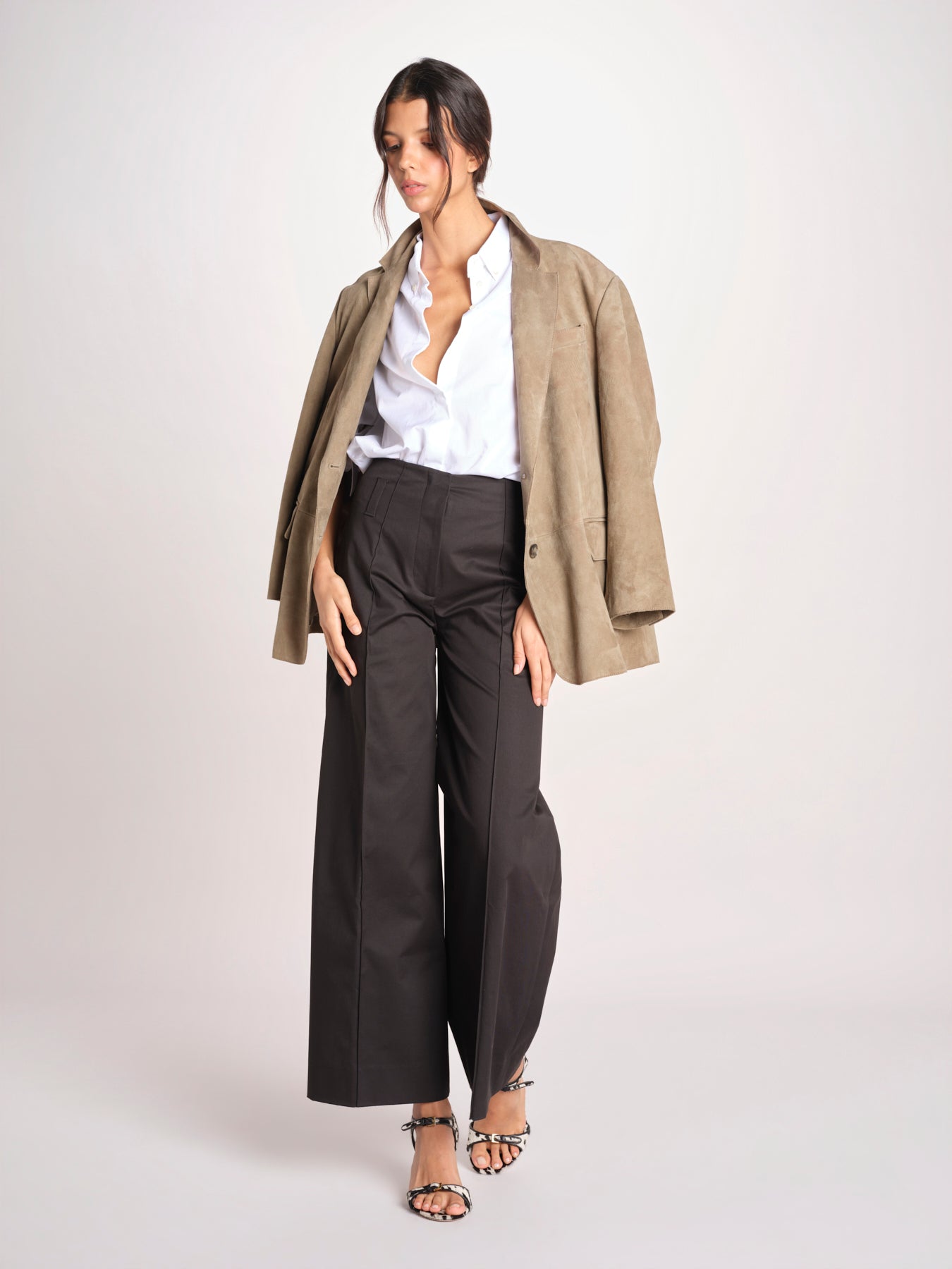 pantalone largo con nervature ORIANA 540 54 3 NERO quelledue 