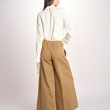 pantalone largo con nervature tinto in capo ORIANA 540 801 13 CRETA quelledue 