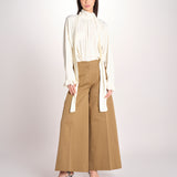 pantalone largo con nervature tinto in capo ORIANA 540 801 13 CRETA quelledue 