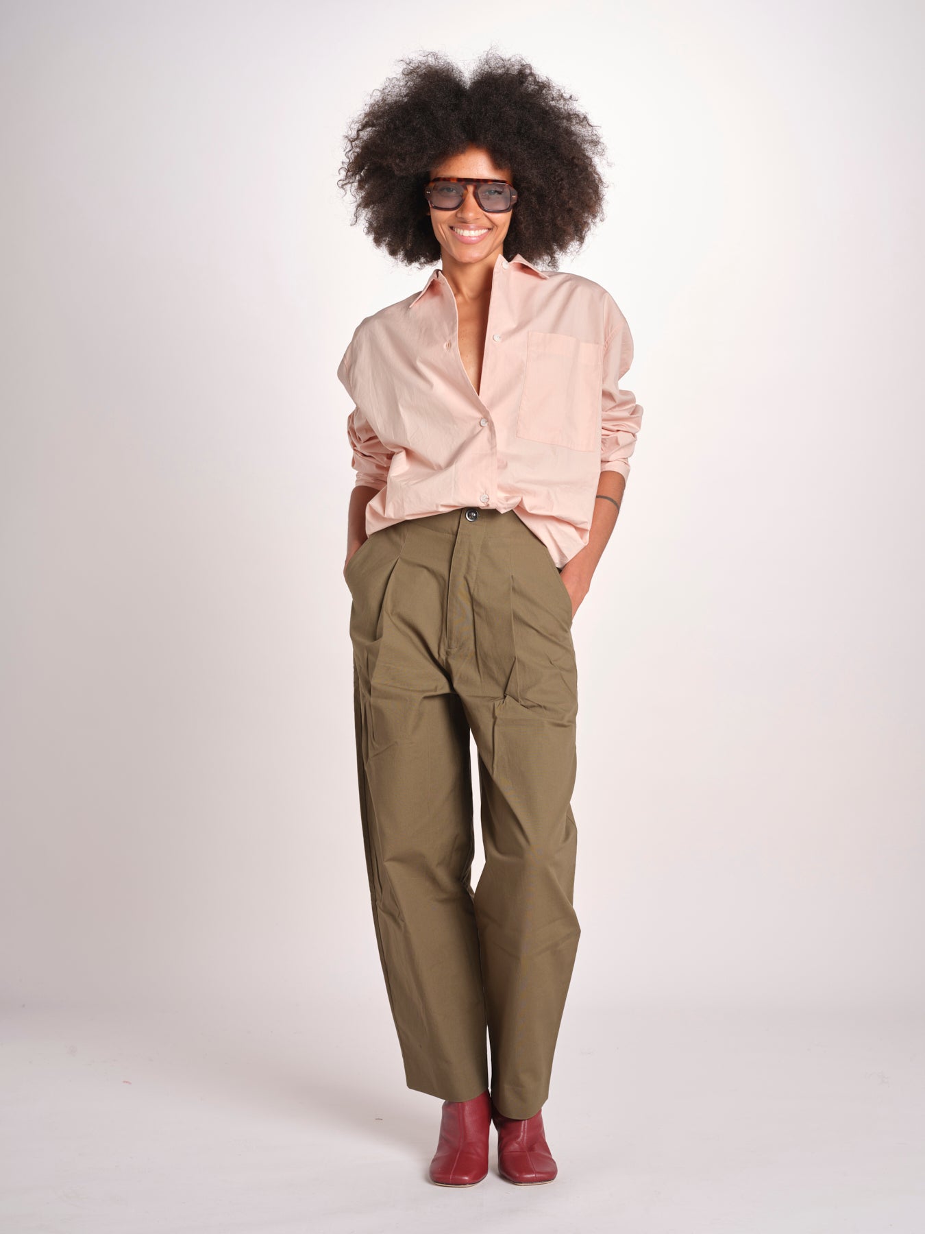 pantalone baloon con pinces PAN0623DALEY KAKI KAK0126S soeur 