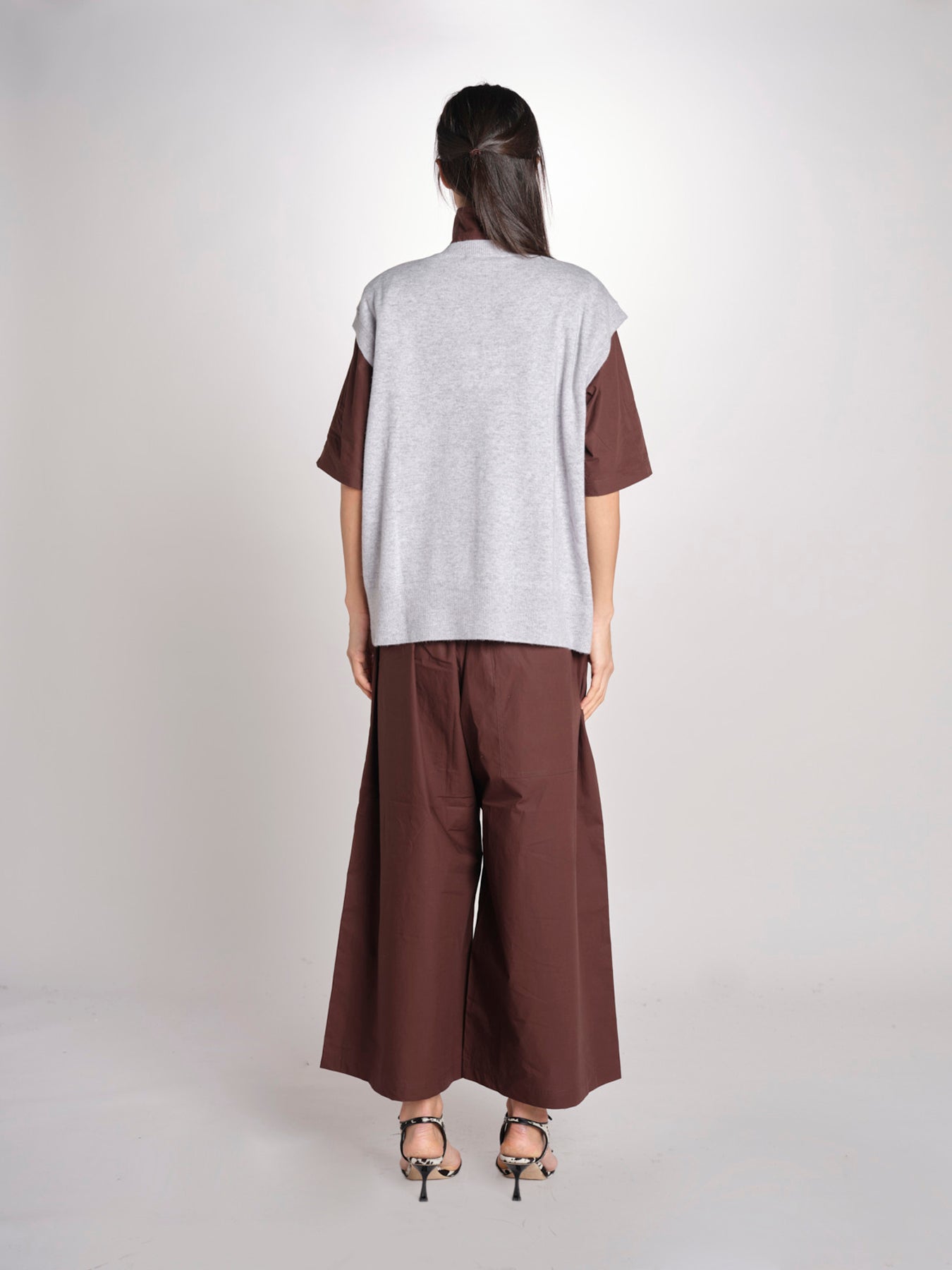 gillet over MISTLE LIGHT GREY sofie d'hoore 