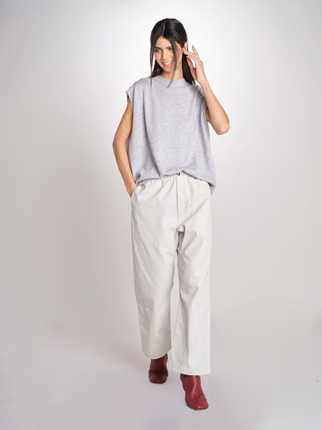 gillet over MISTLE LIGHT GREY sofie d'hoore 