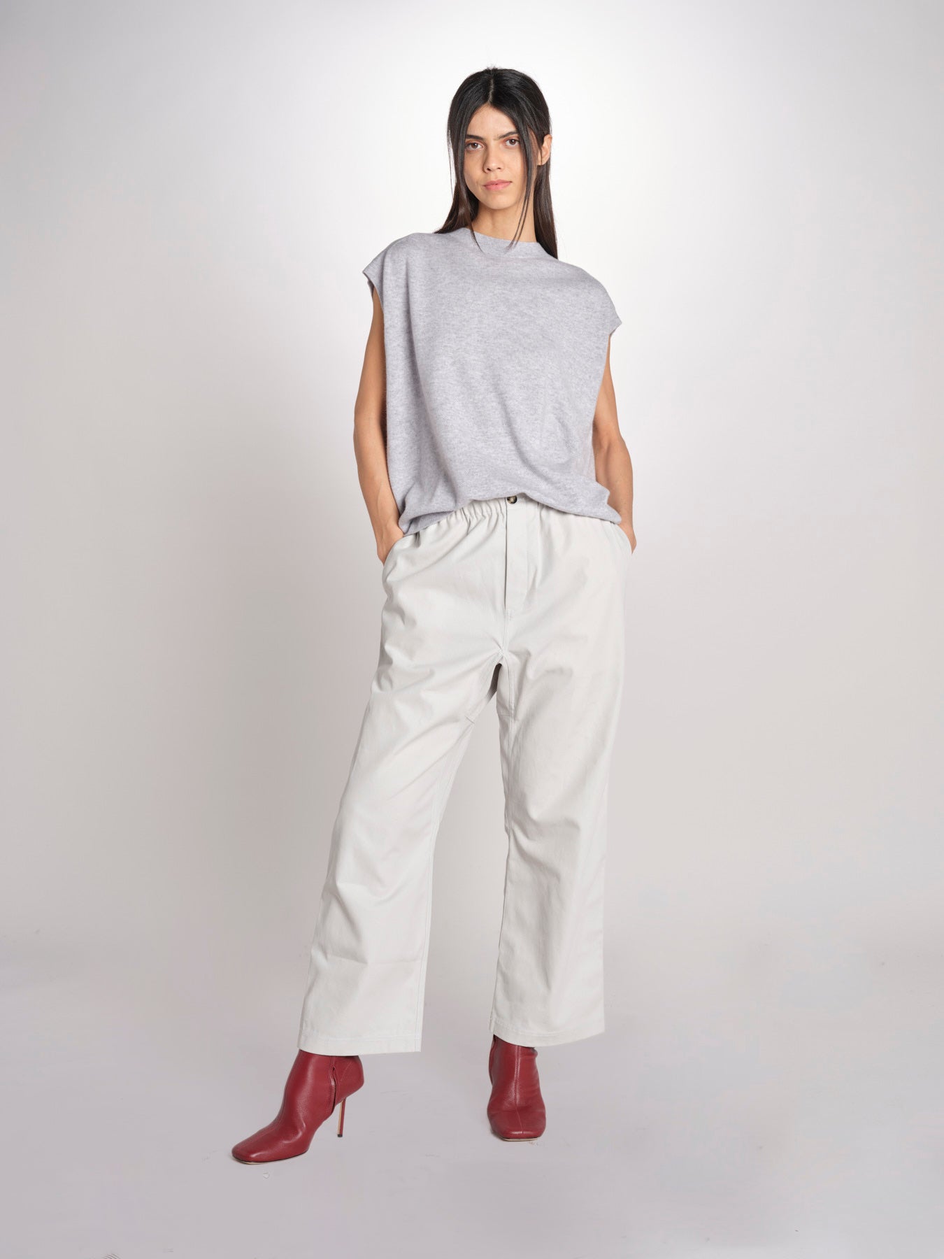 gillet over MISTLE LIGHT GREY sofie d'hoore 