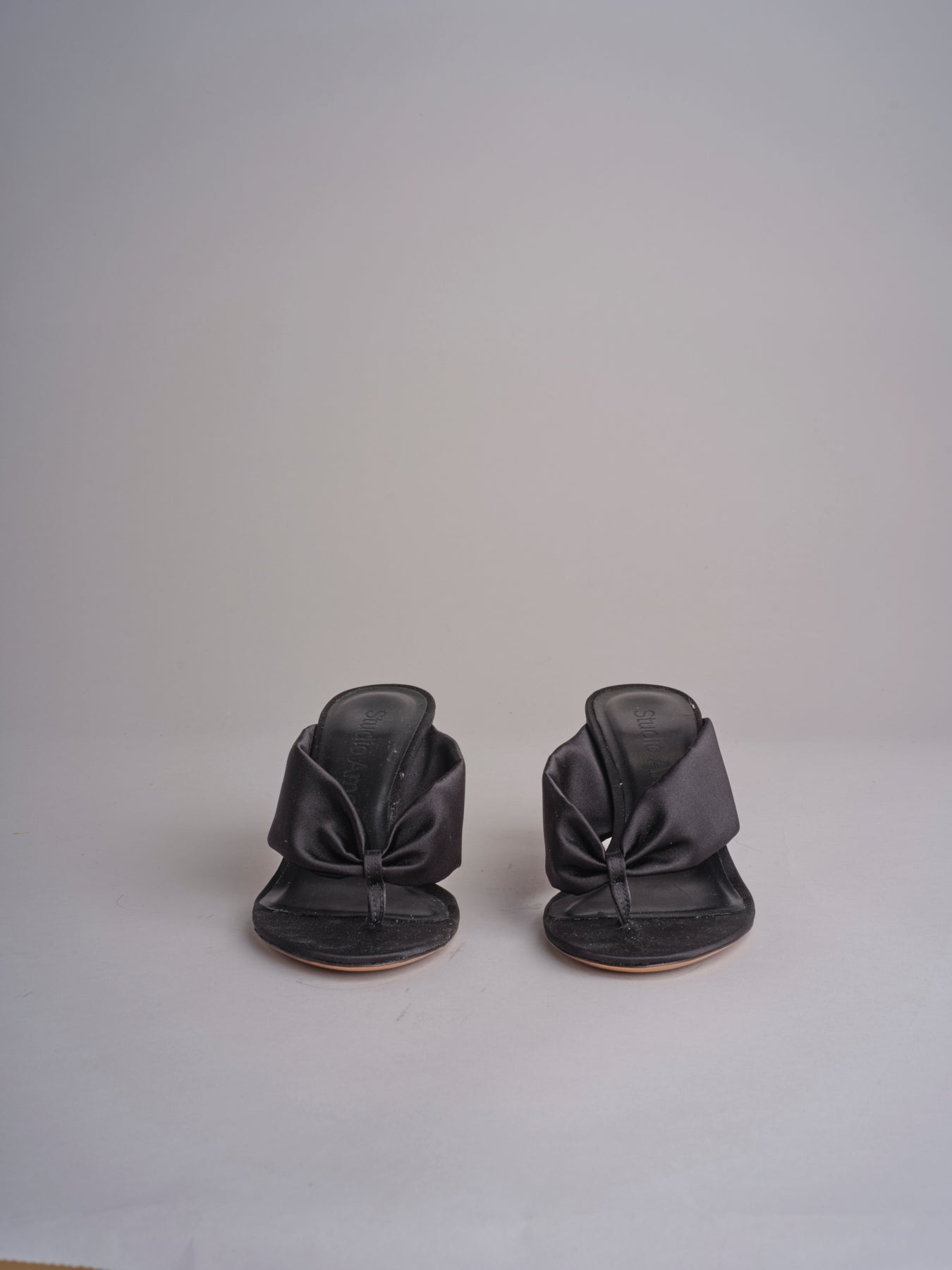  PALOMA BLK studio AMELIA 