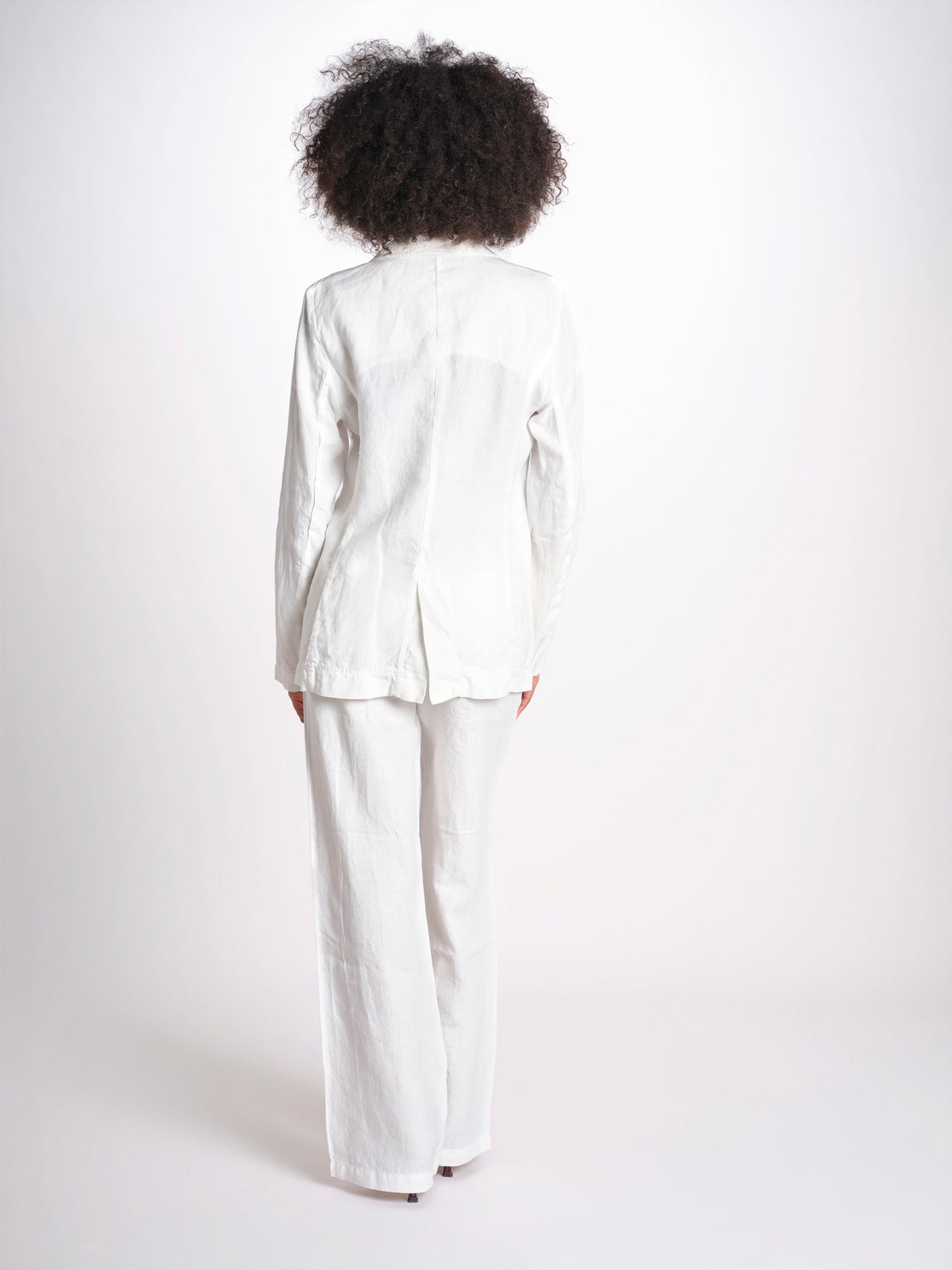 blazer due bottoni in lino LIVI STRUCURELINEN IVORY true avenue 