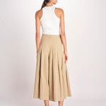  VIVIENNE ESSELING BEIGE true avenue 