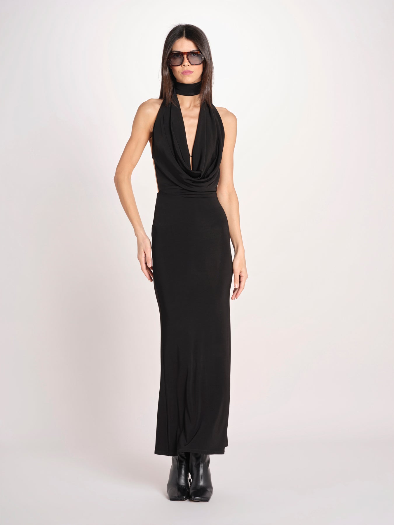 abito lungo con scollo drappeggiato RHAPSODY NERO undress code 