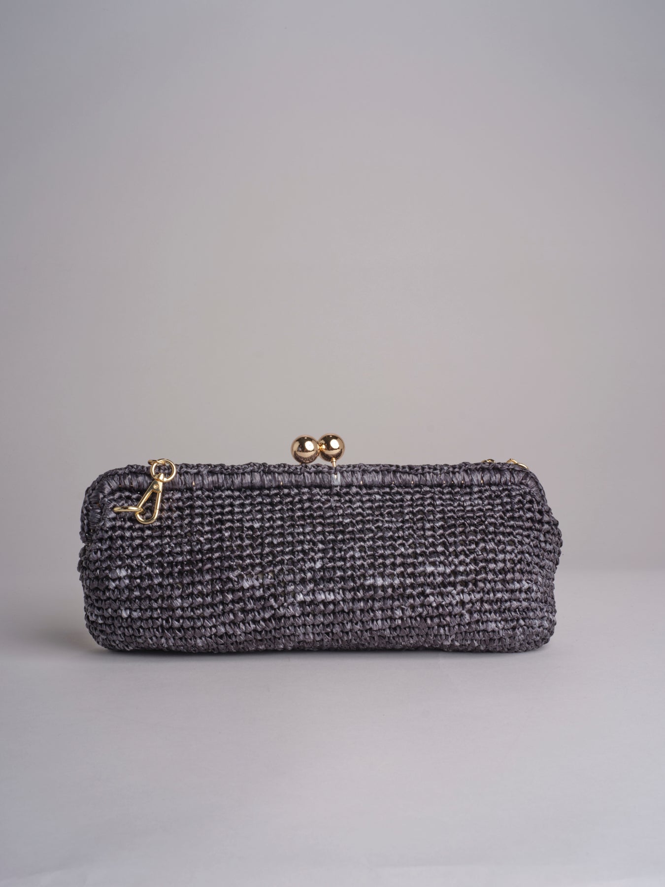 clutch lunga in paglia CORA CROCHET W11 NERO via mail bag 
