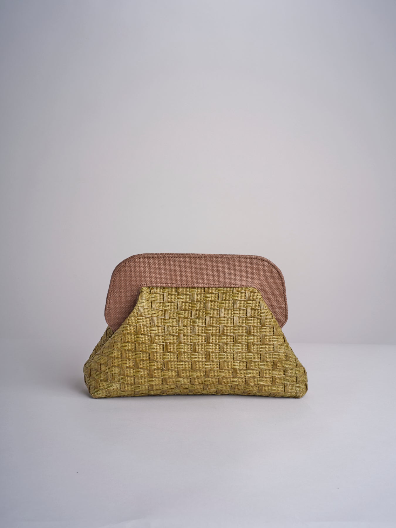  DALIA RATTAN 103 VERDE via mail bag 