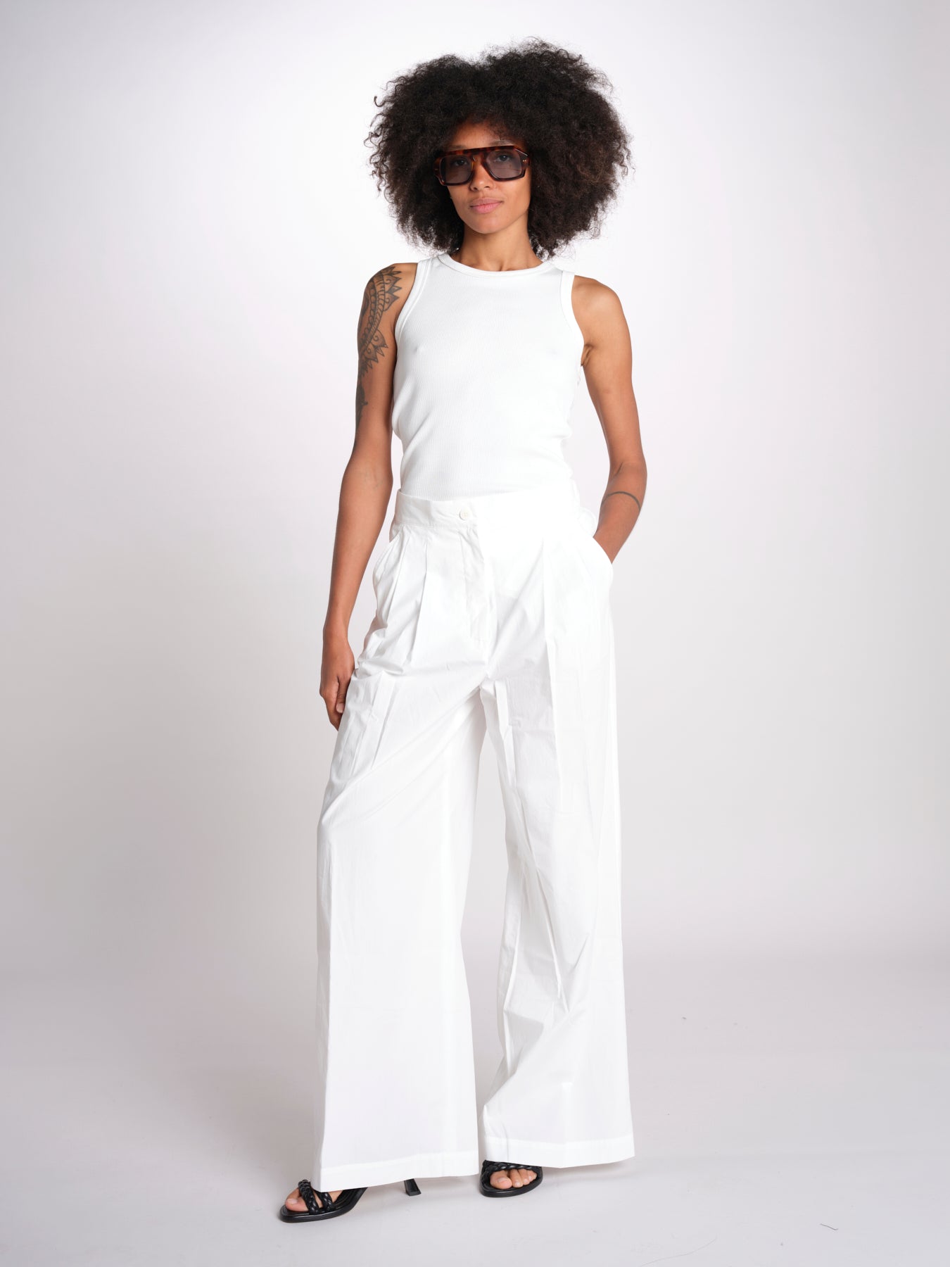 BENDA pantalone con pinces in popeline BENDA 2615131142600 004 BIANCO weekend maxmara 