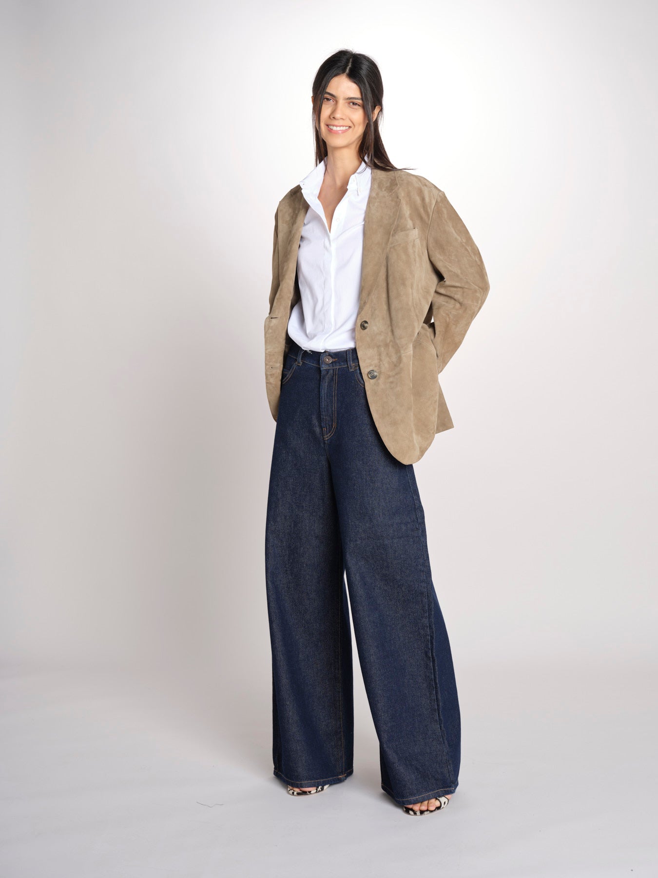 Blazer monopetto dalla linea oversize CEDRO 2615441051600 002 FANGO weekend maxmara 