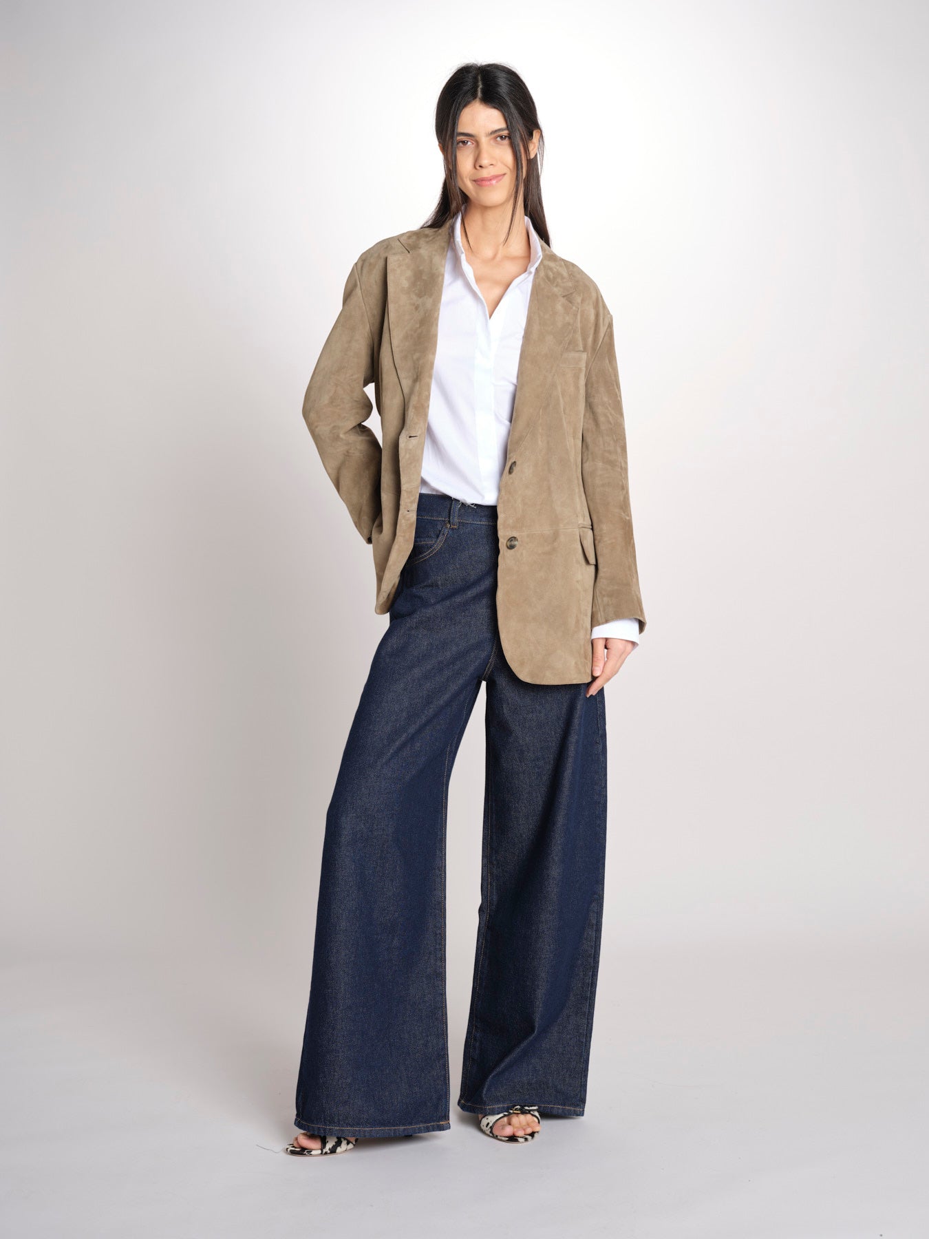 Blazer monopetto dalla linea oversize CEDRO 2615441051600 002 FANGO weekend maxmara 