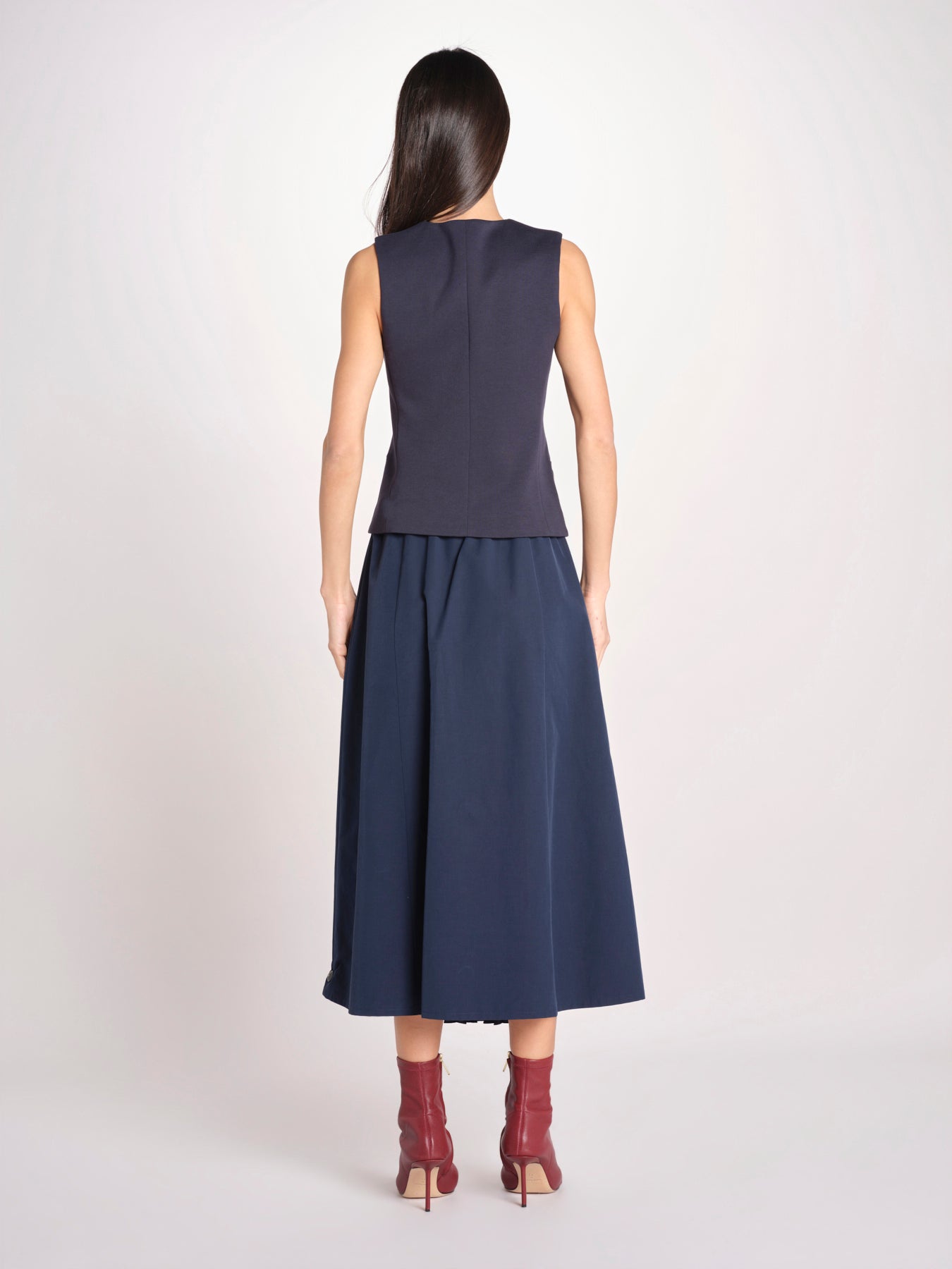 Gonna lunga con inserto centrale in jersey crêpe a pieghe plissé in tessuto tecnico FOLK 2615771011600 002 BLU weekend maxmara 