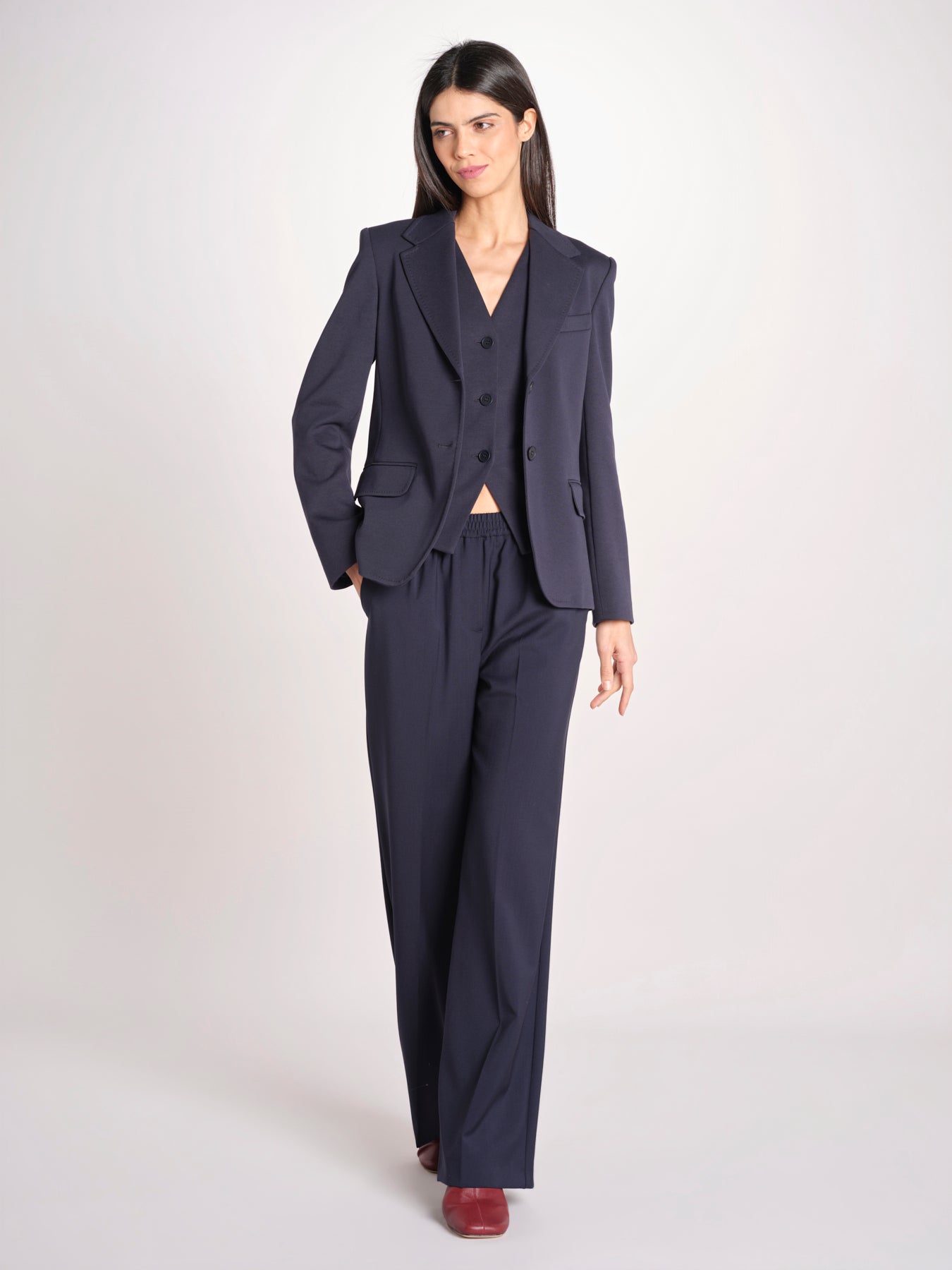 Blazer monopetto dalla linea leggermente sfiancata in jersey double di cotone GINNASTA 2615911011600 002 BLU weekend maxmara 