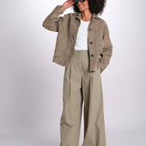 giacca crop in pelle scamosciata PALCHI 2615441021670 002 weekend maxmara 