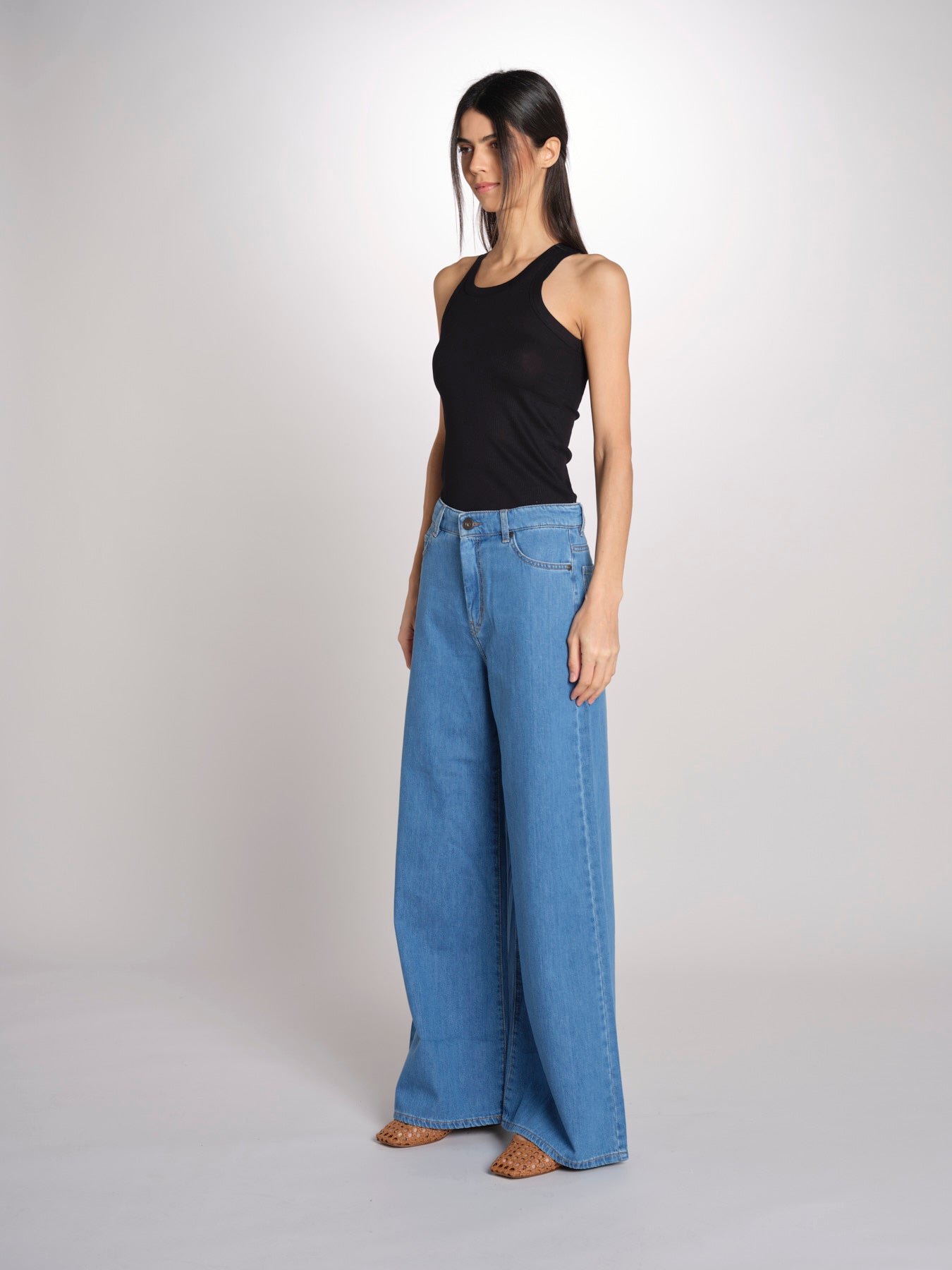 jeans 5 tasche dalla silhouette wide leg VEGA 2615181041600 002 BLU weekend maxmara 