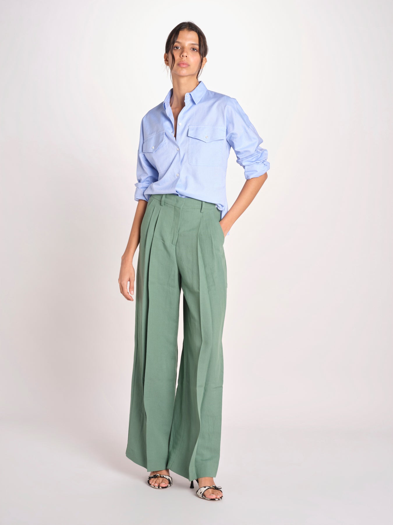 pantalone con due pinces in lino VELIERO 2615131092600 007 VERDE weekend maxmara 