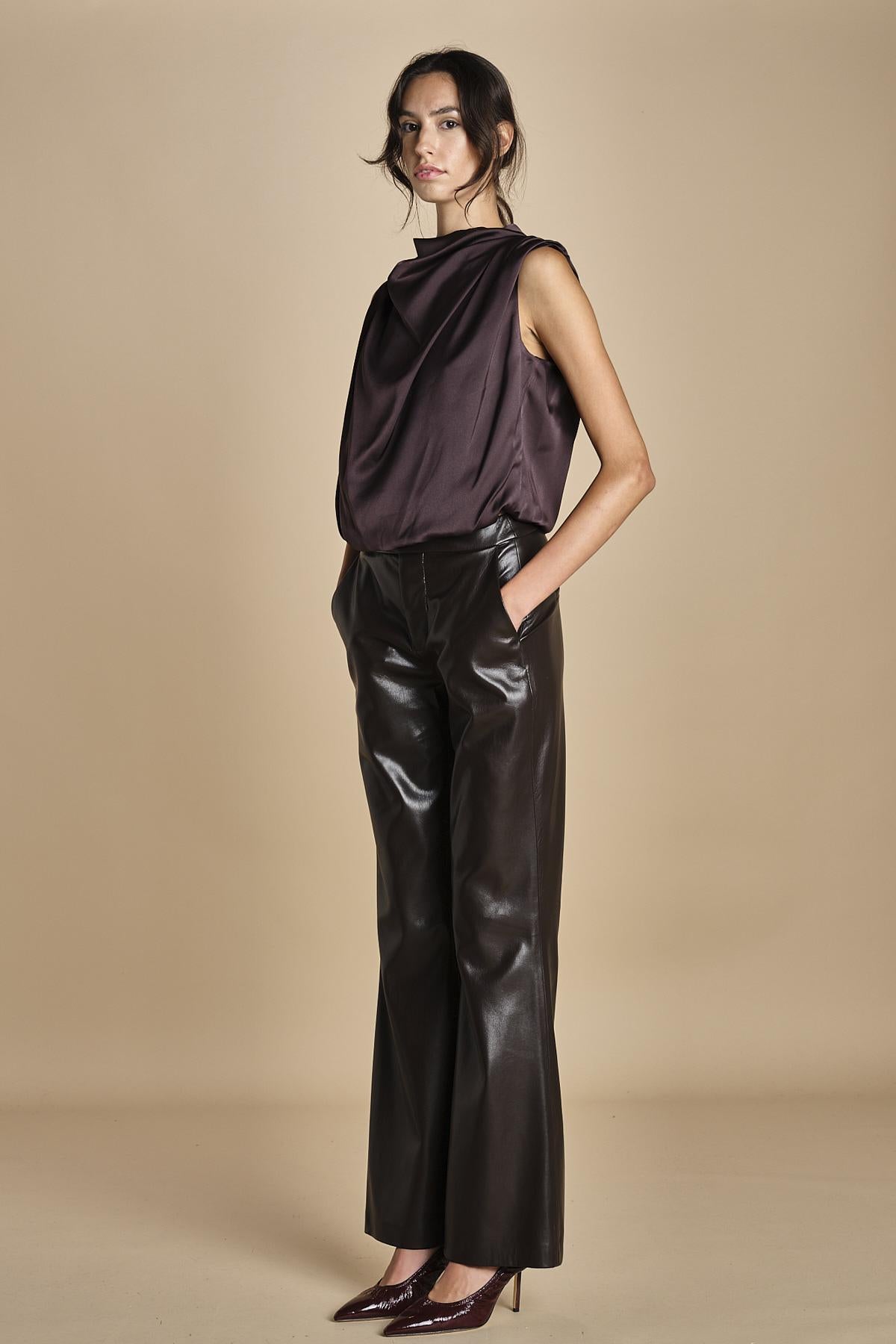 TUX top senza manica con drappeggio F25-141 039 CHOCOLAT oscar 