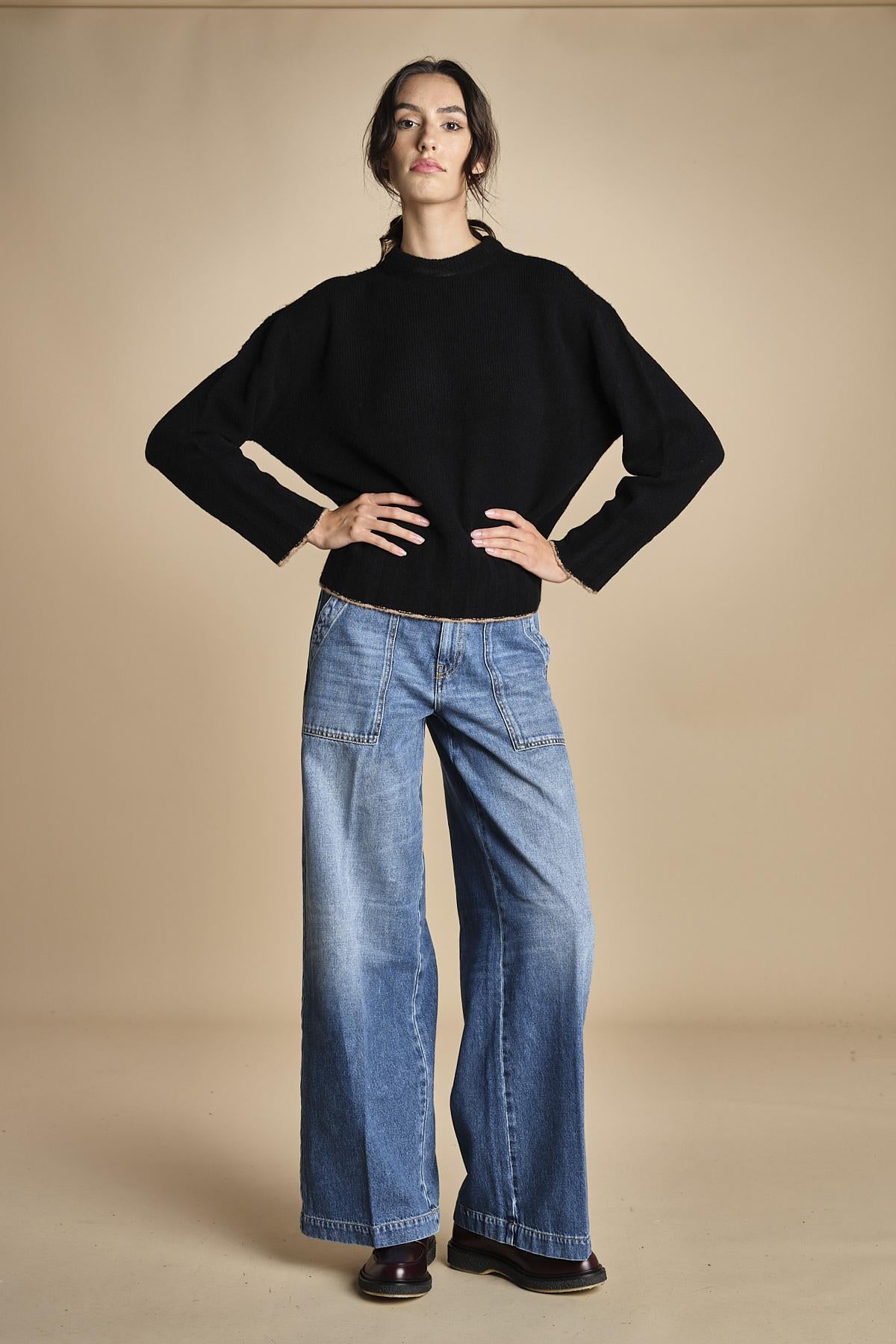 maglia girocollo over CLAUDIA GIROCOLLO NERO_CAMMELLO tenne' 