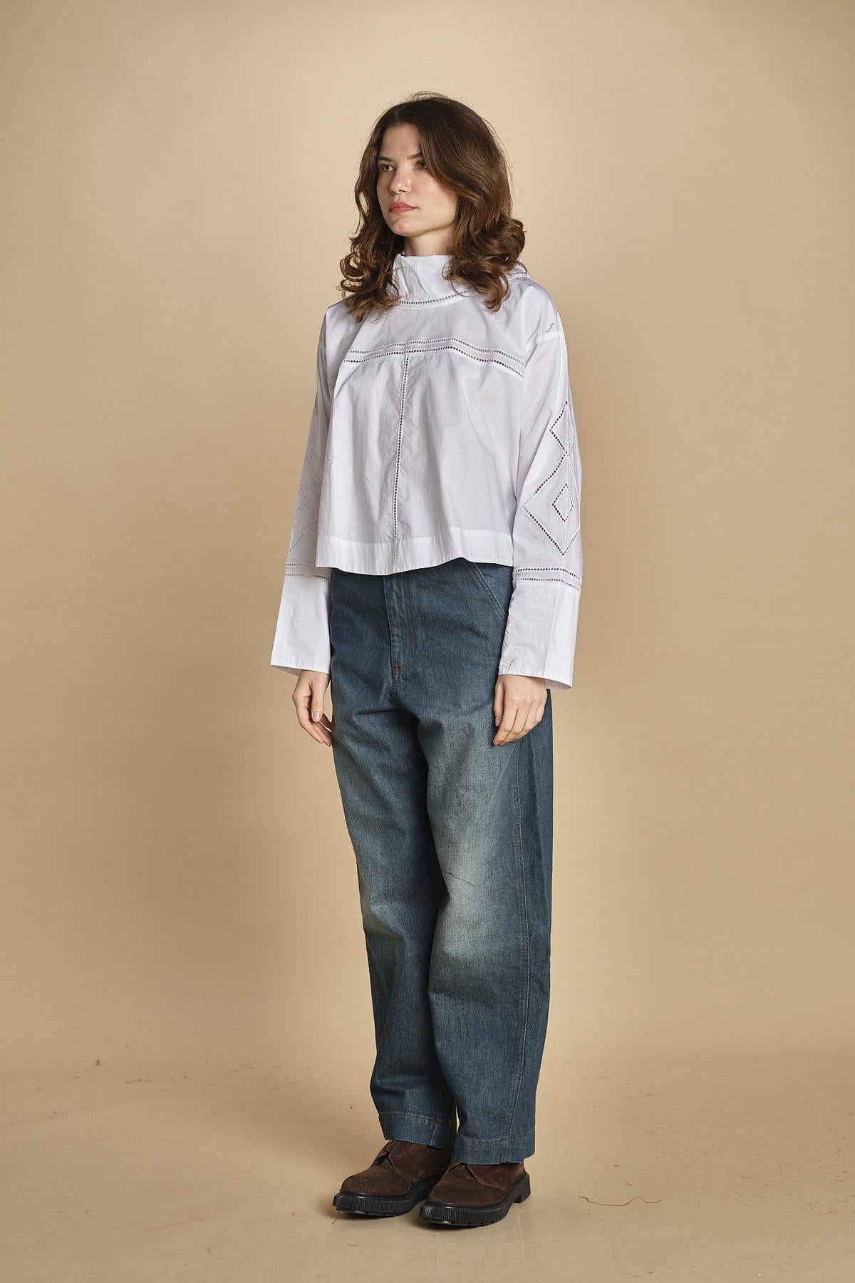 camicia collo alto e ajour. CHE0232 BLA0125W soeur 