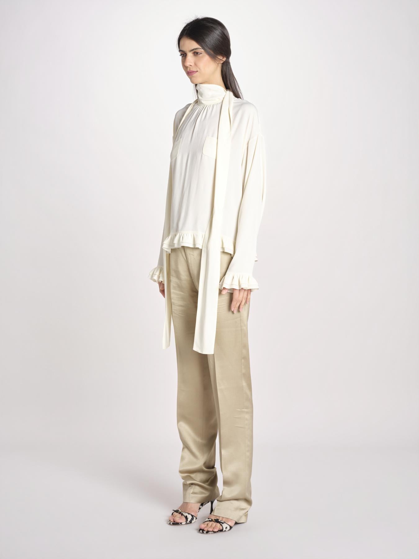 G051 camicia con collo alto e taschine G051-5111-1108 ECRU n21 