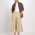  VIVIENNE ESSELING BEIGE true avenue 