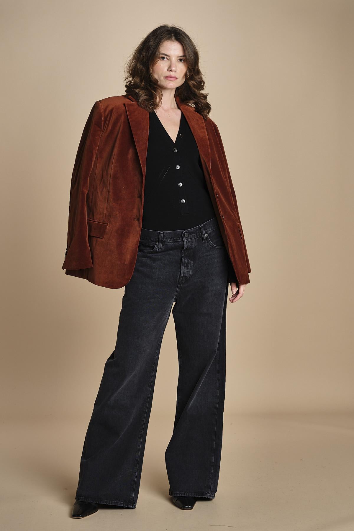body scollo a v in merinos ANDERSON KNIT BODY BLACK herskind 