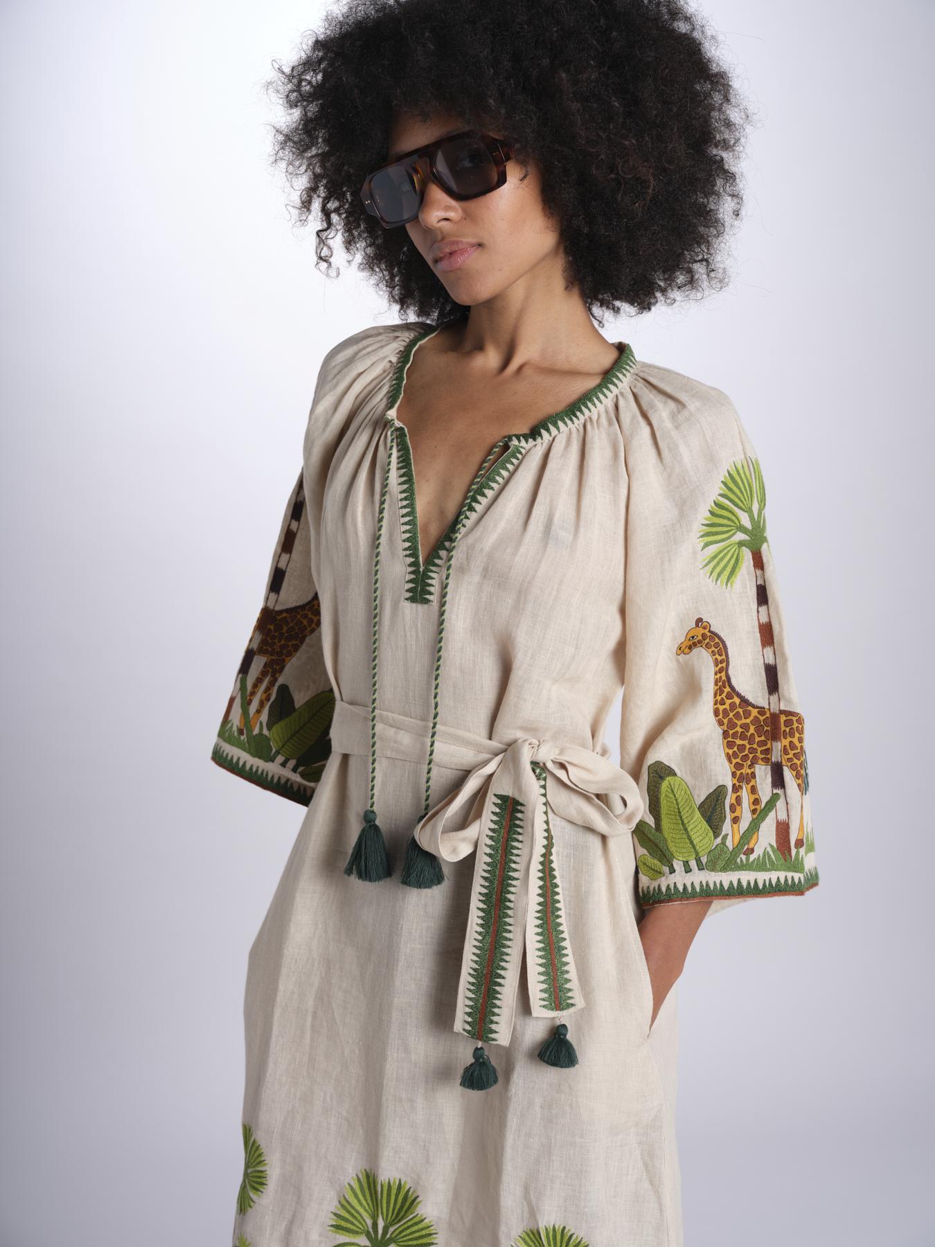 caftano lungo con giraffe ricamate BE24868 BEIGE MULTI benaras soleil 