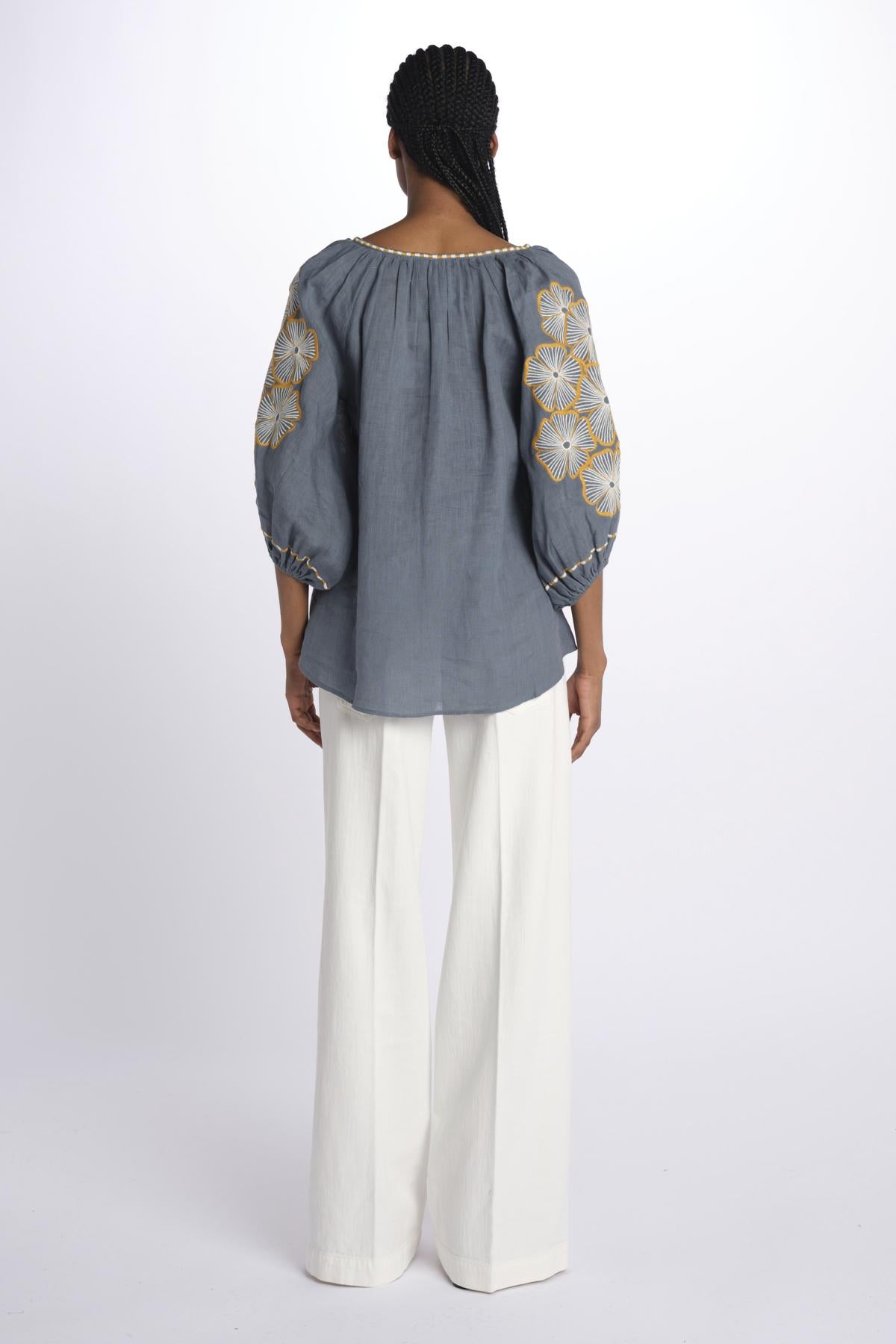 STRIPE FLOWER camicia con fiori ricamati sulla manica by milaura. BE24912 GREY BLUE YELLOW benaras soleil 