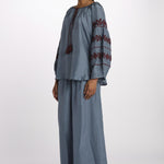 BYBLOS camicia in seta con manica ricamata by milaura. BE22486 GREY BLU benaras soleil 