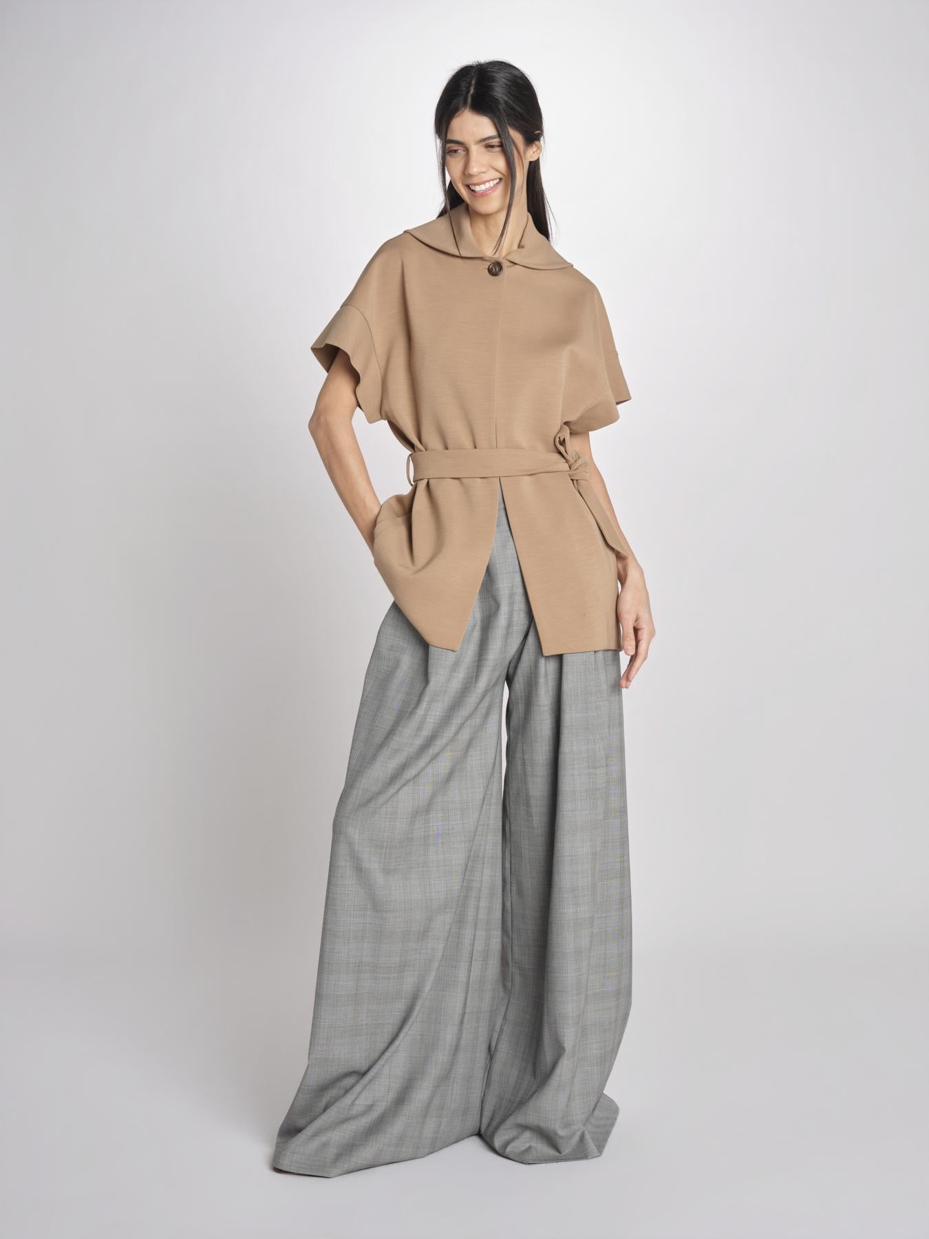 giacca maniche corte in jersey A8V3W CAMEL martin grant 