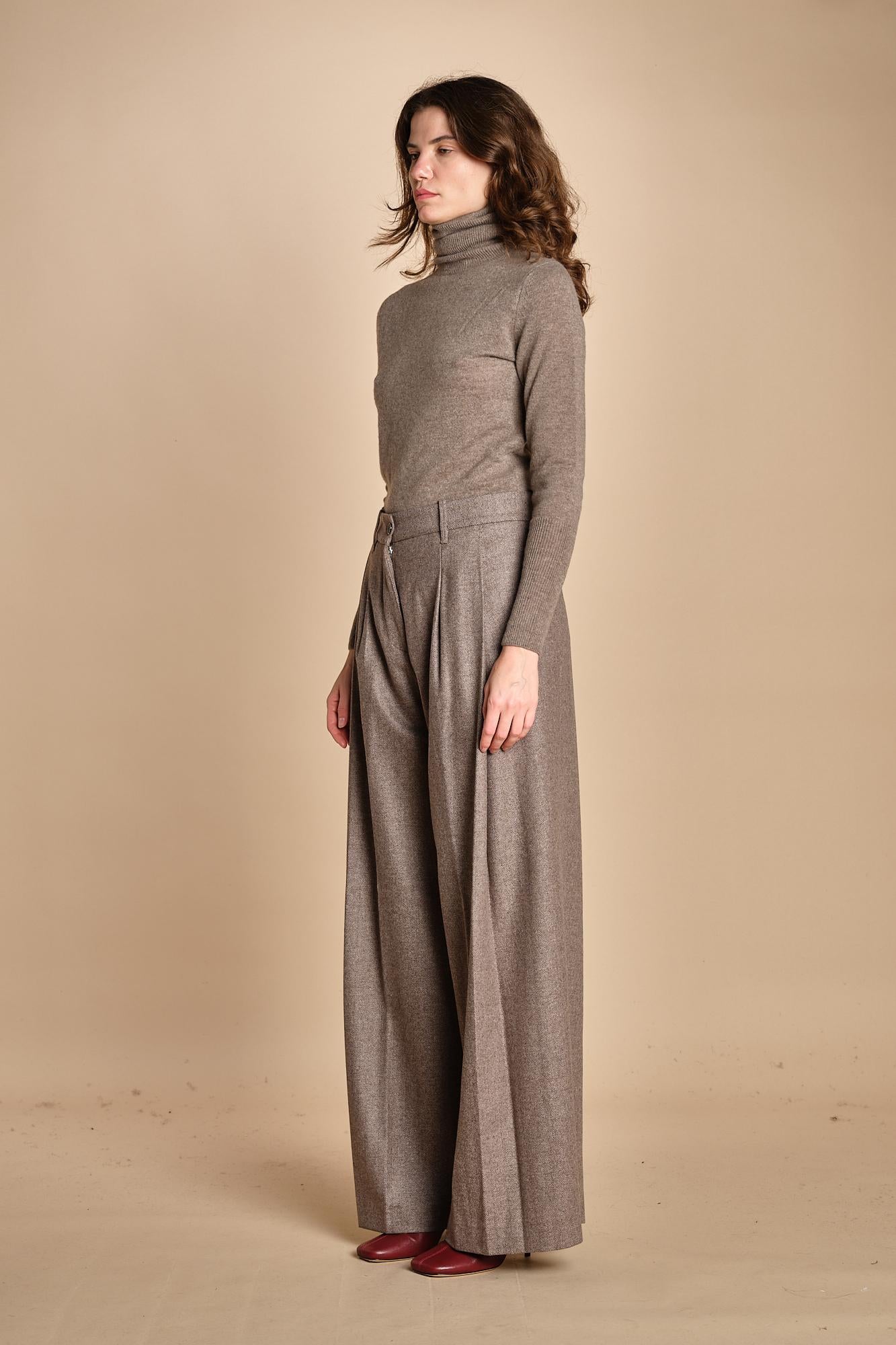 pantalone due pinces lana e seta. PETRA PE81 RES MA nine in the morning 