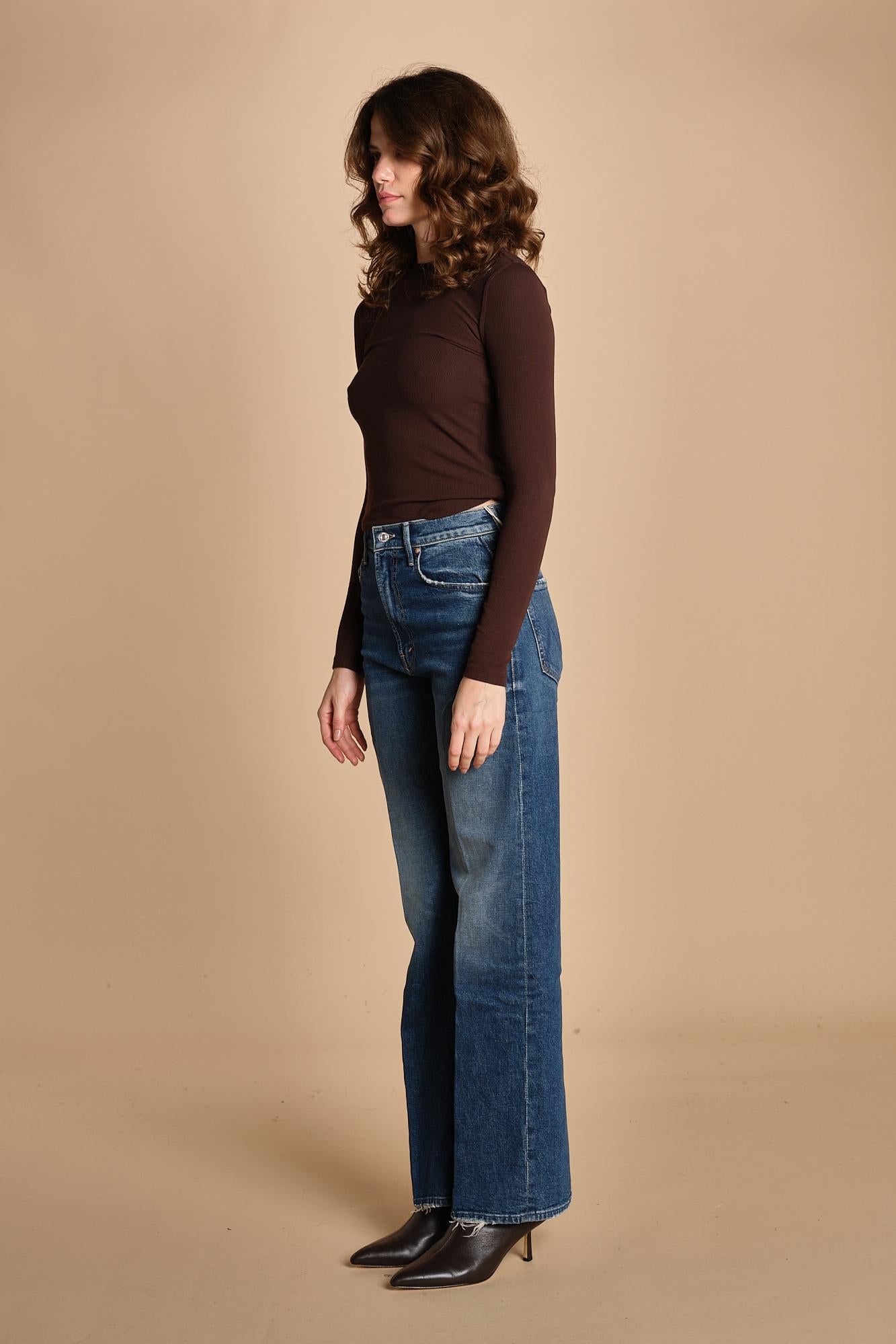  10478 THE LASSO SNEAK 259_C mother 