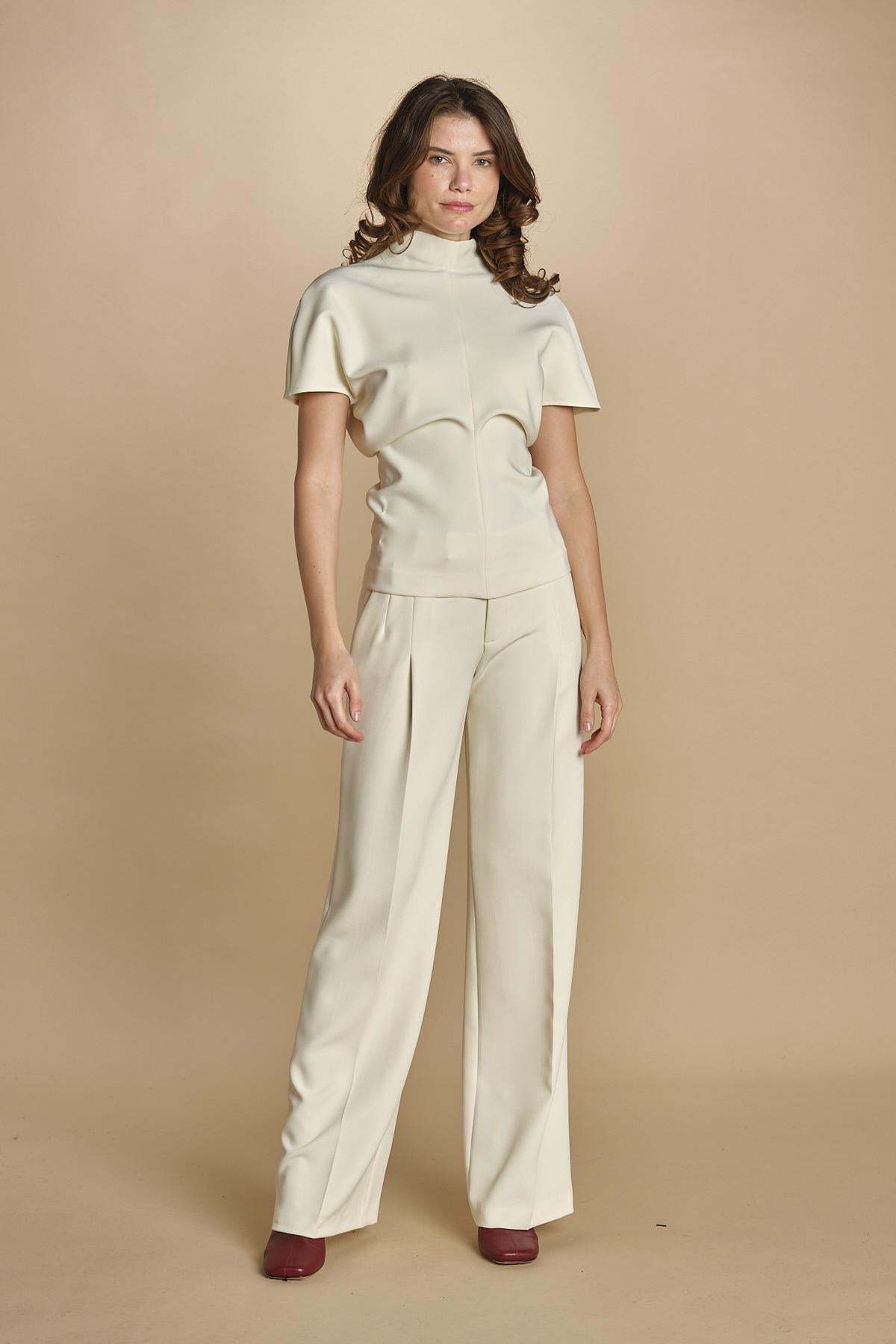 top manica corta con collo alto 31101-313 LATTE 02 federica tosi 