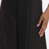 Pantalone ORIANA cropped nervature ORIANA540503 3 quelledue 