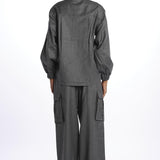  243-2001-30 GRAY30 vis a vis 