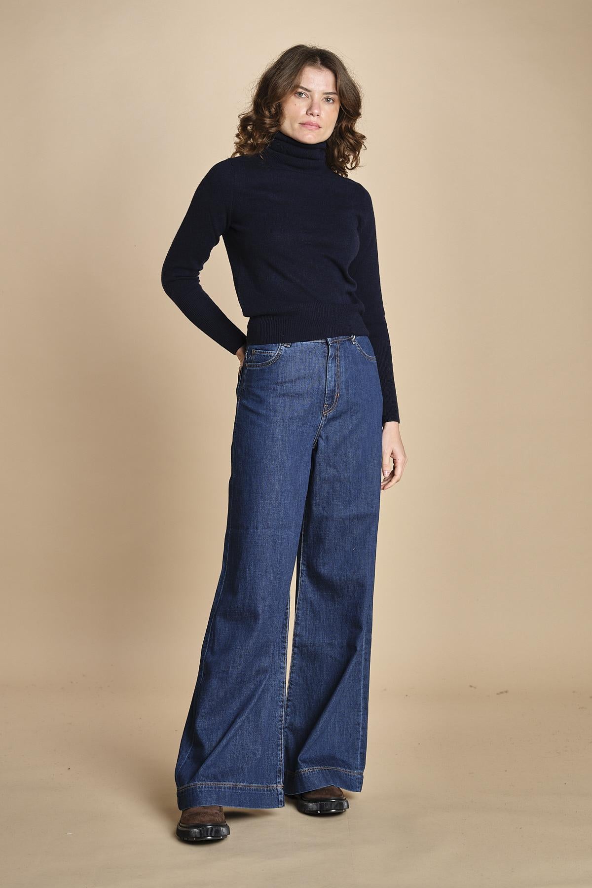 denim over VEGA 2525186061600 001 weekend maxmara 