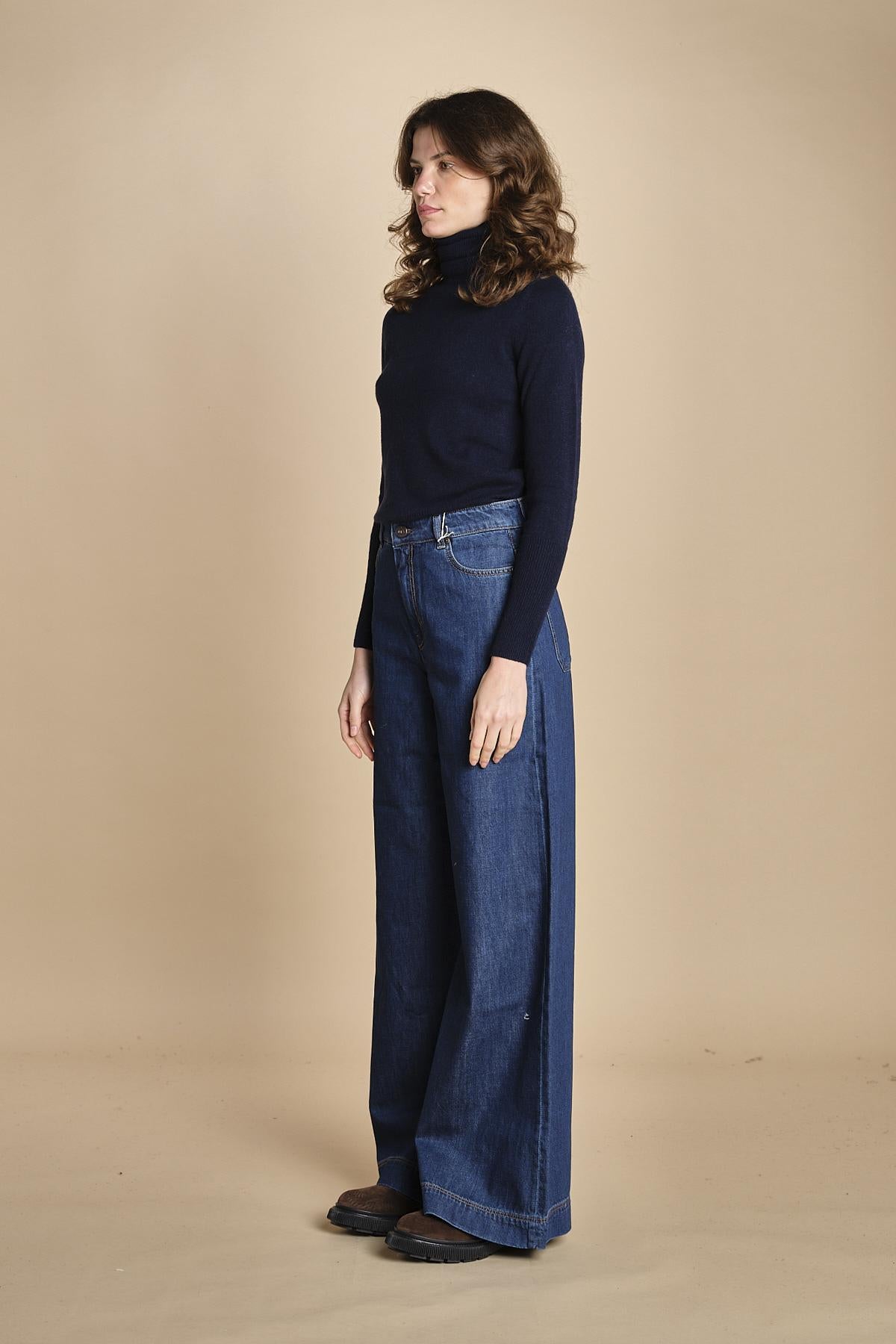 denim over VEGA 2525186061600 001 weekend maxmara 
